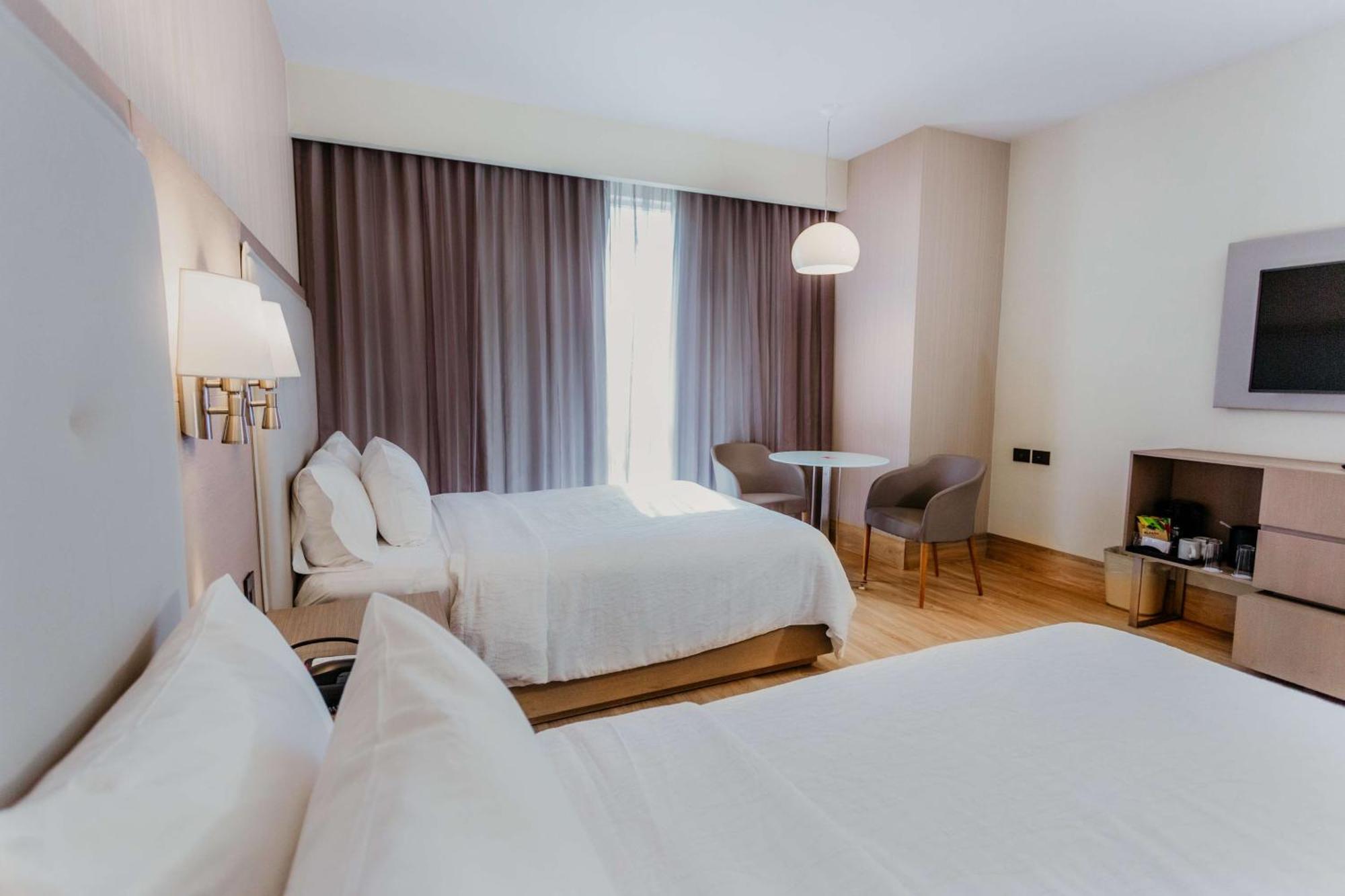 Hilton Garden Aeropuerto Bajio Hotel 3*