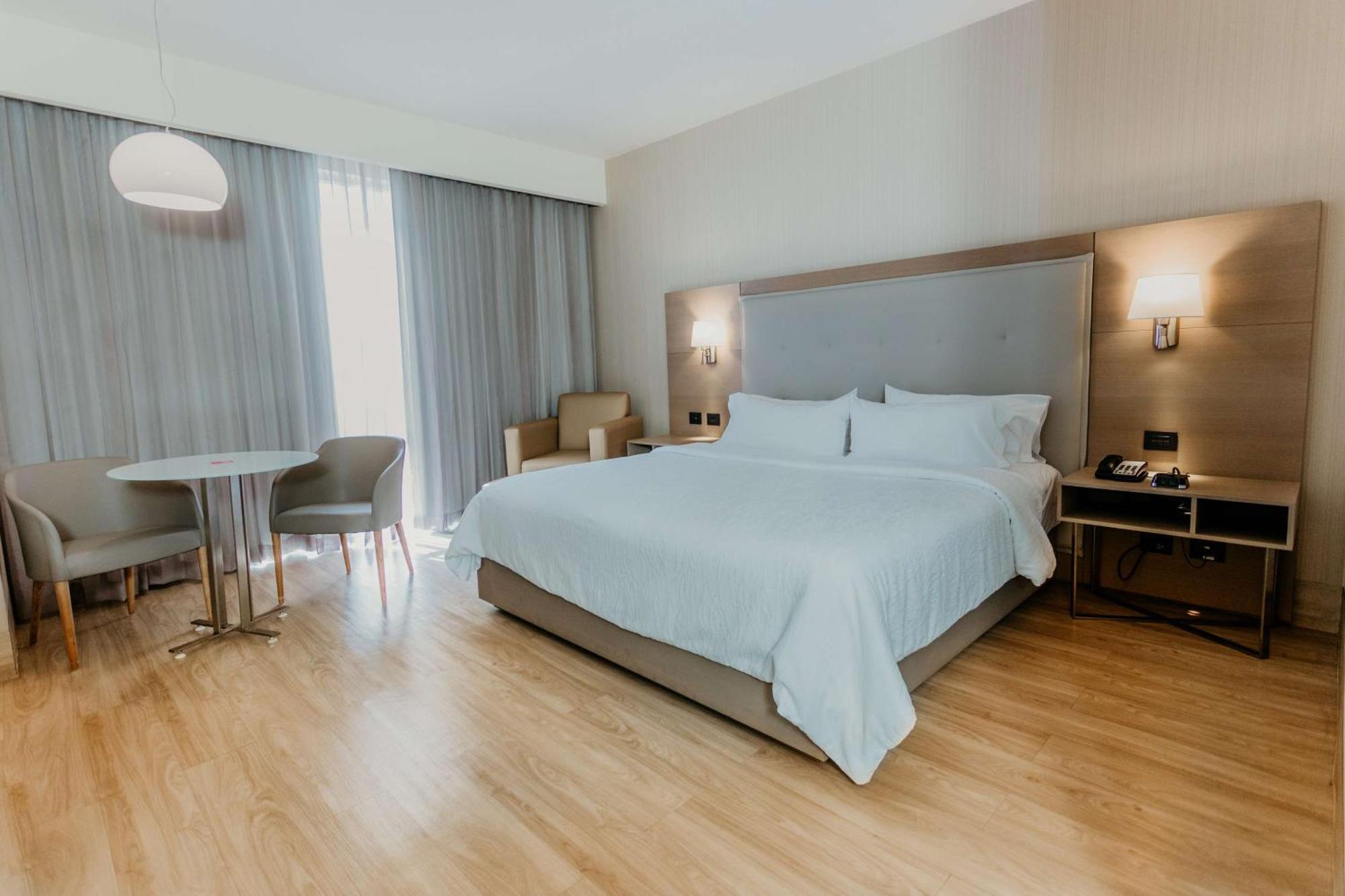 Hilton Garden Aeropuerto Bajio Hotel