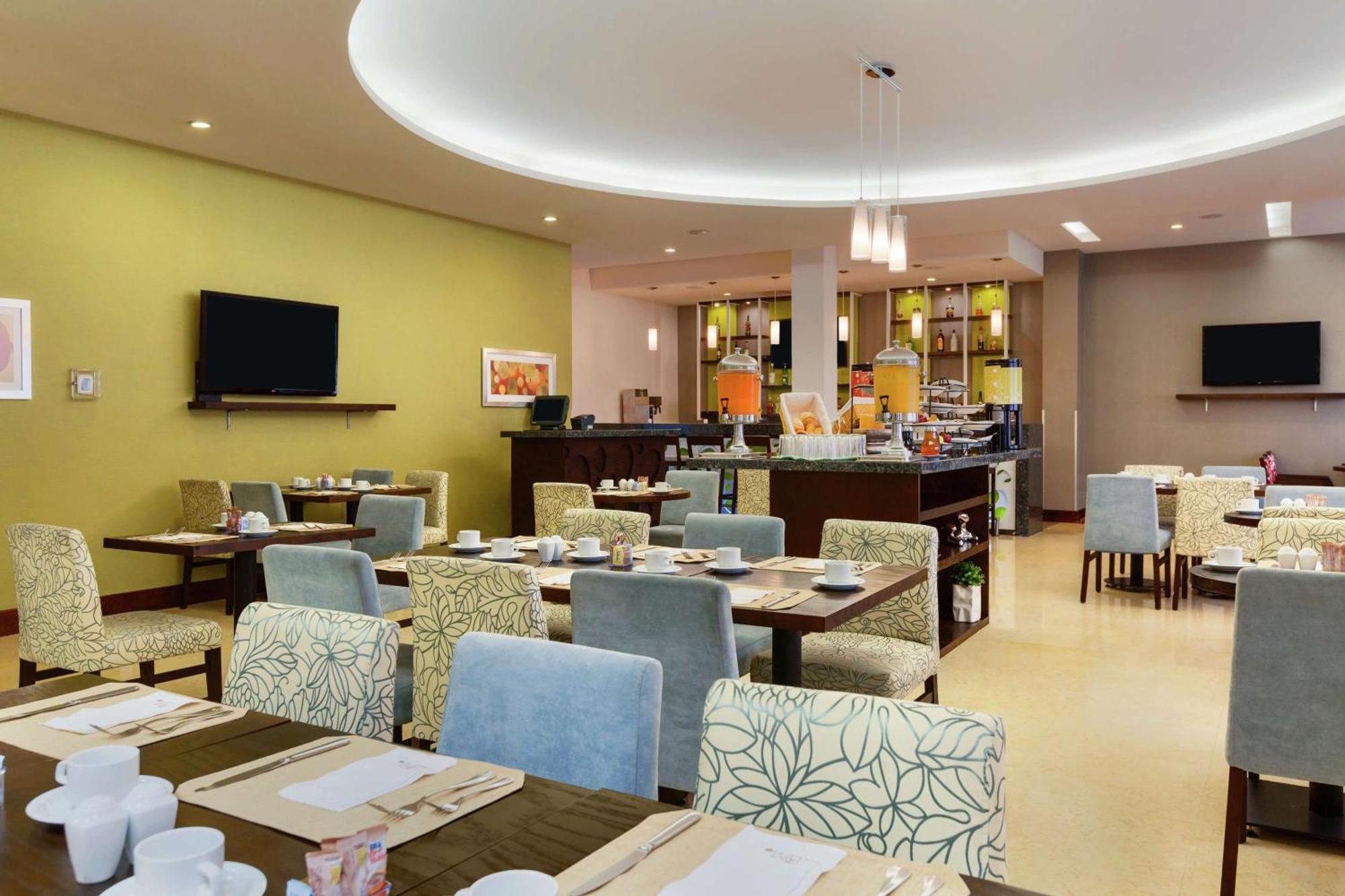 Hotel Hilton Garden