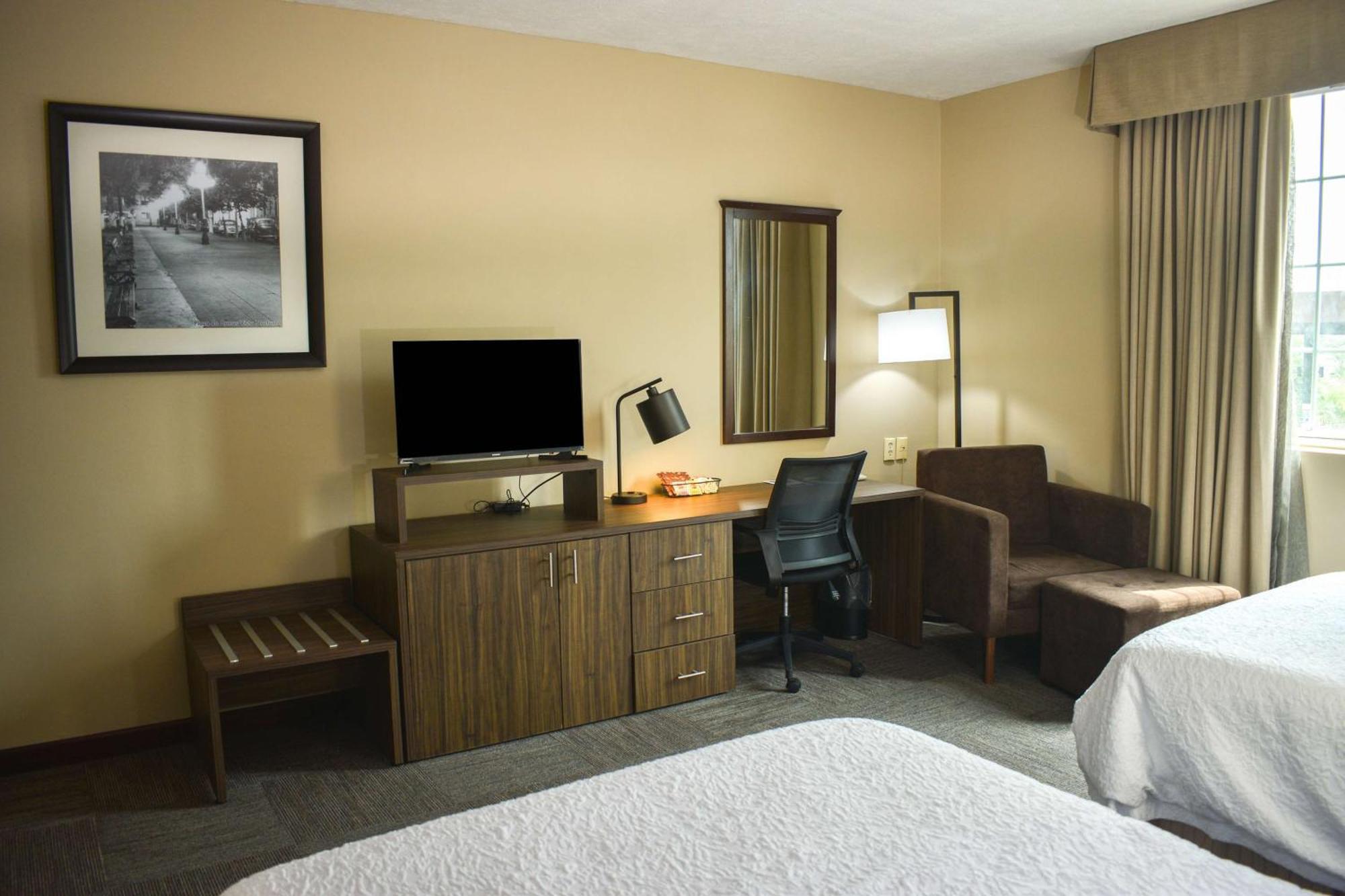 Hampton Zona Dorada 3* Tampico