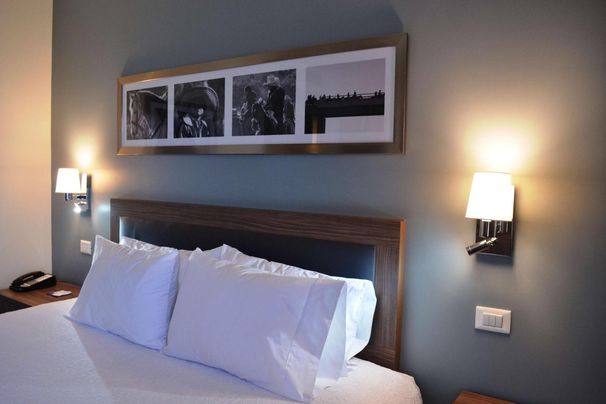 Hampton & Suites By Hilton Bajio
