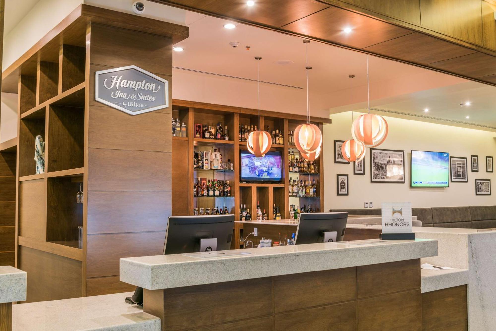 Hampton & Suites By Hilton Bajio