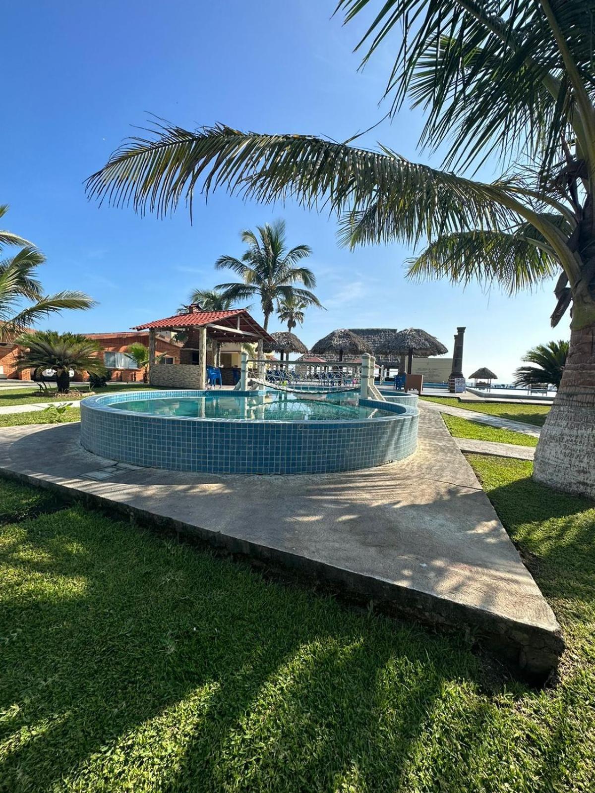 Canadian Veracruz Costa Esmeralda