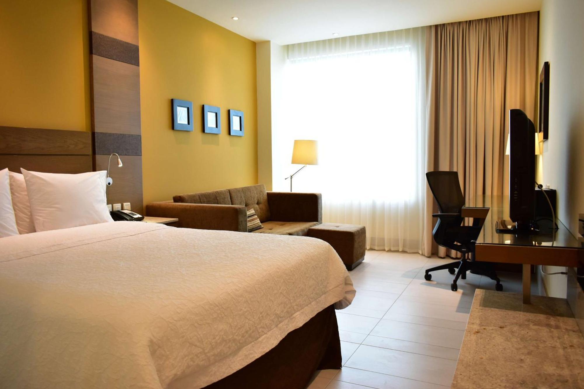 Hotel Hampton By Hilton