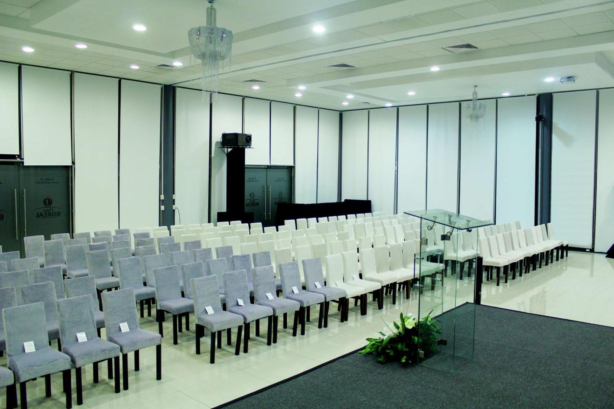 Hotel Hampton & By Hilton Aeropuerto