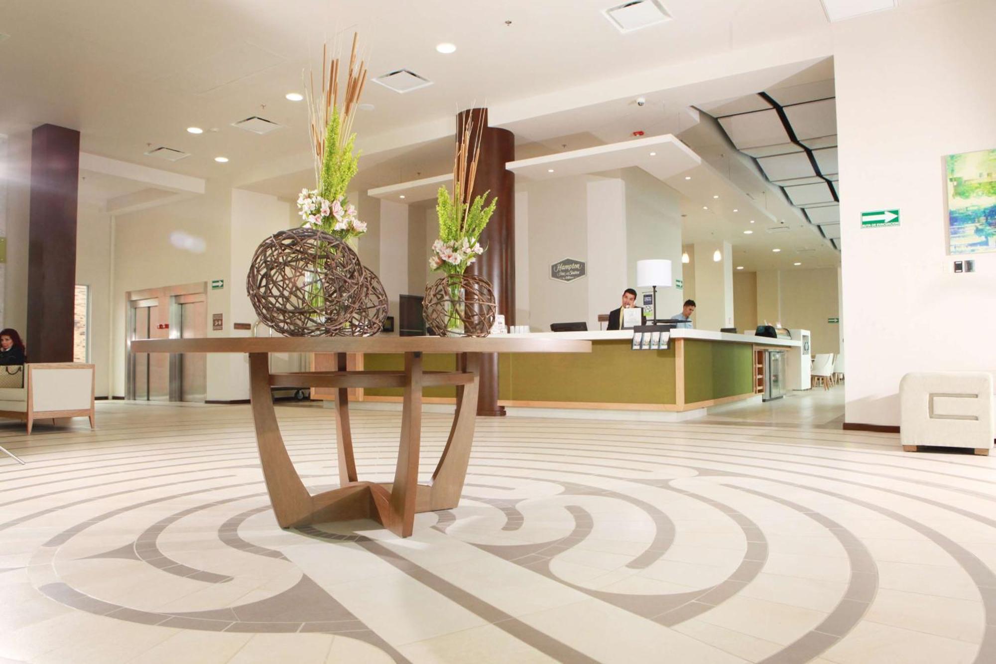 Hampton & By Hilton Aeropuerto