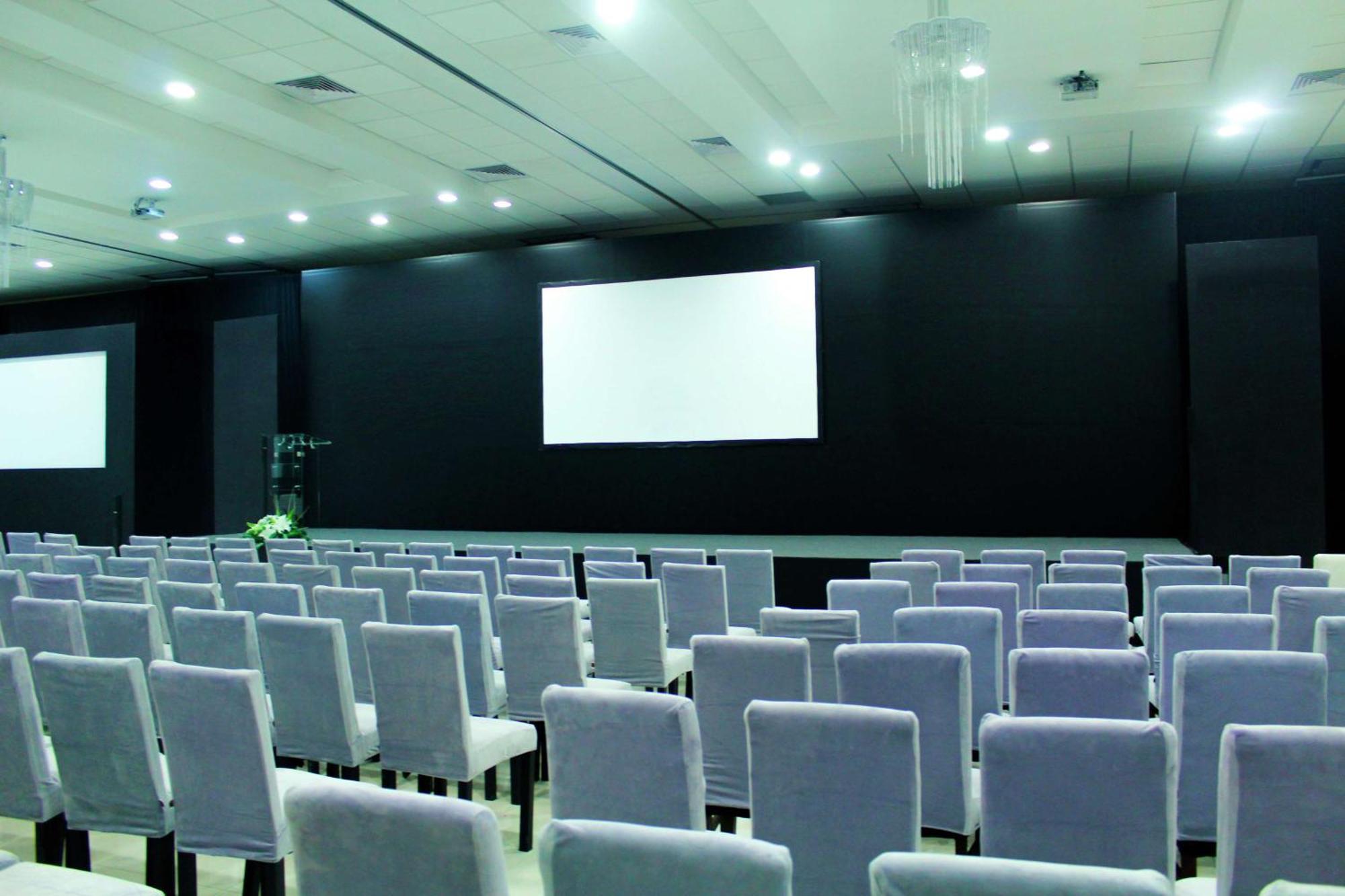 Hotel Hampton & By Hilton Aeropuerto