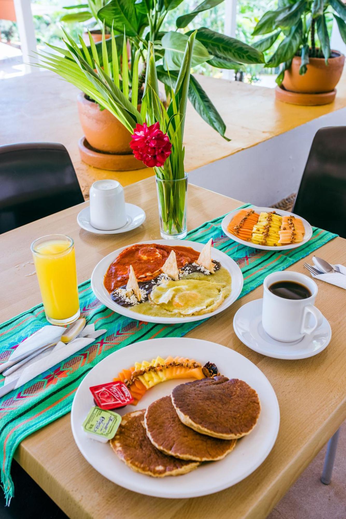 Ixzi Hotel 4*
