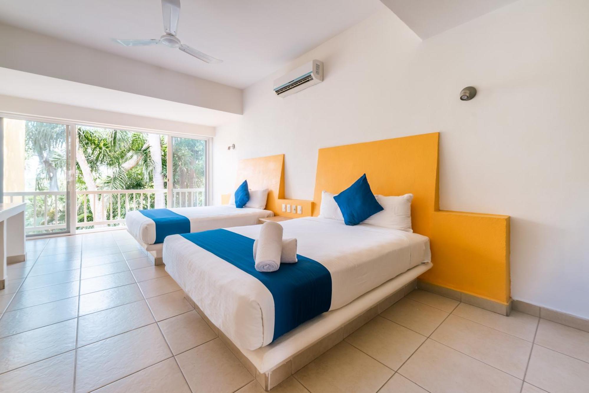 Ixzi Hotel