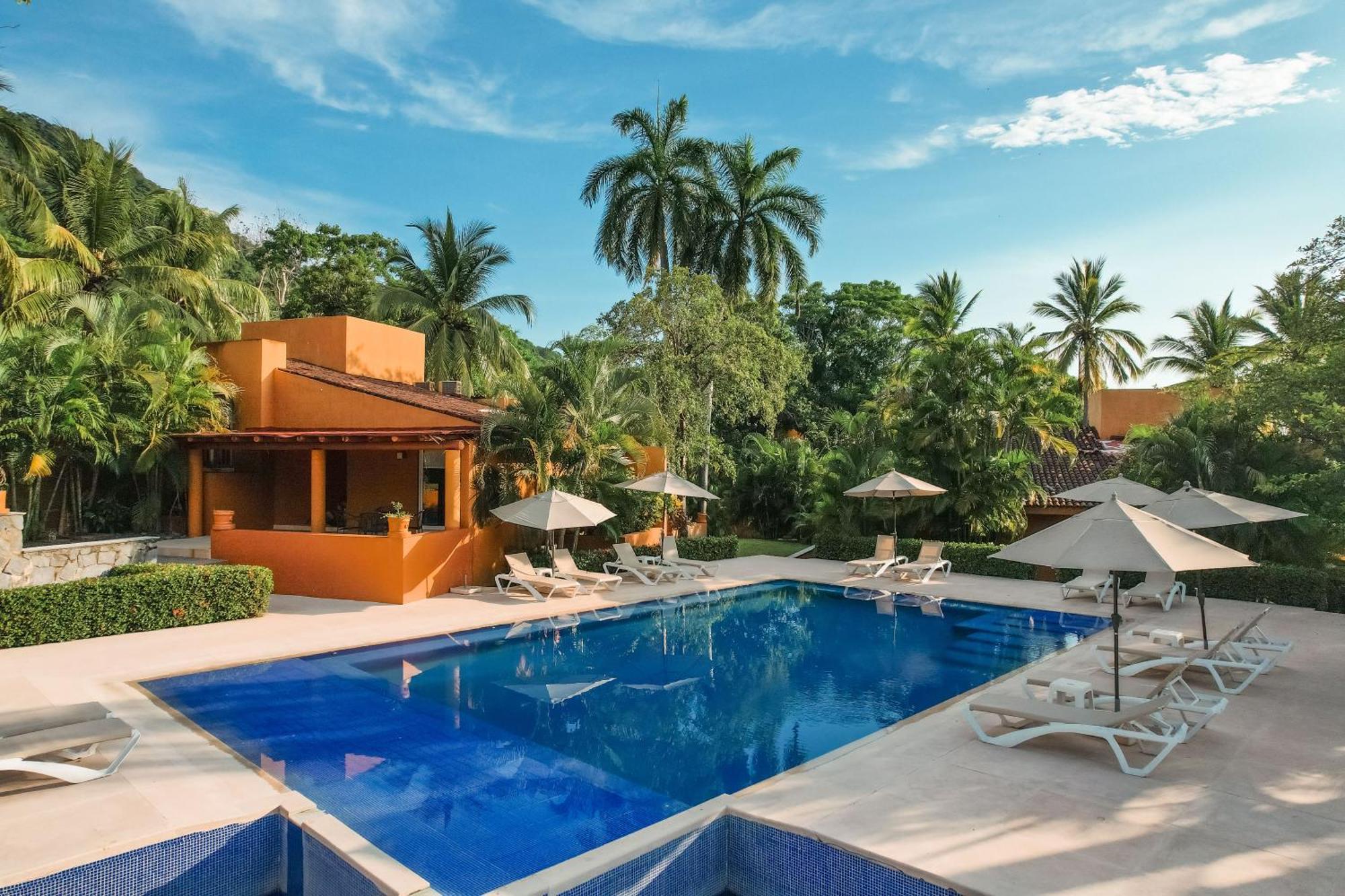 Ixzi Hotel Ixtapa (Guerrero)