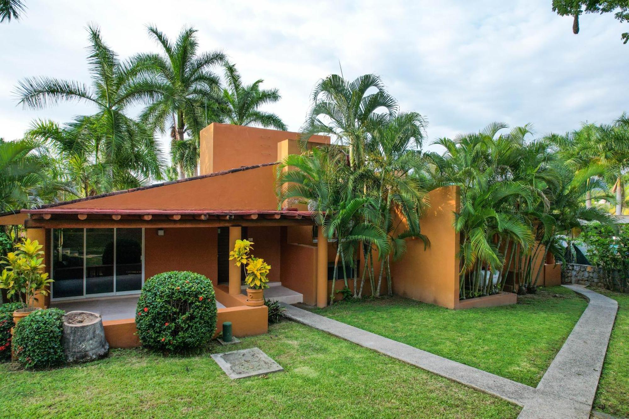 Hotel Ixzi Ixtapa (Guerrero)