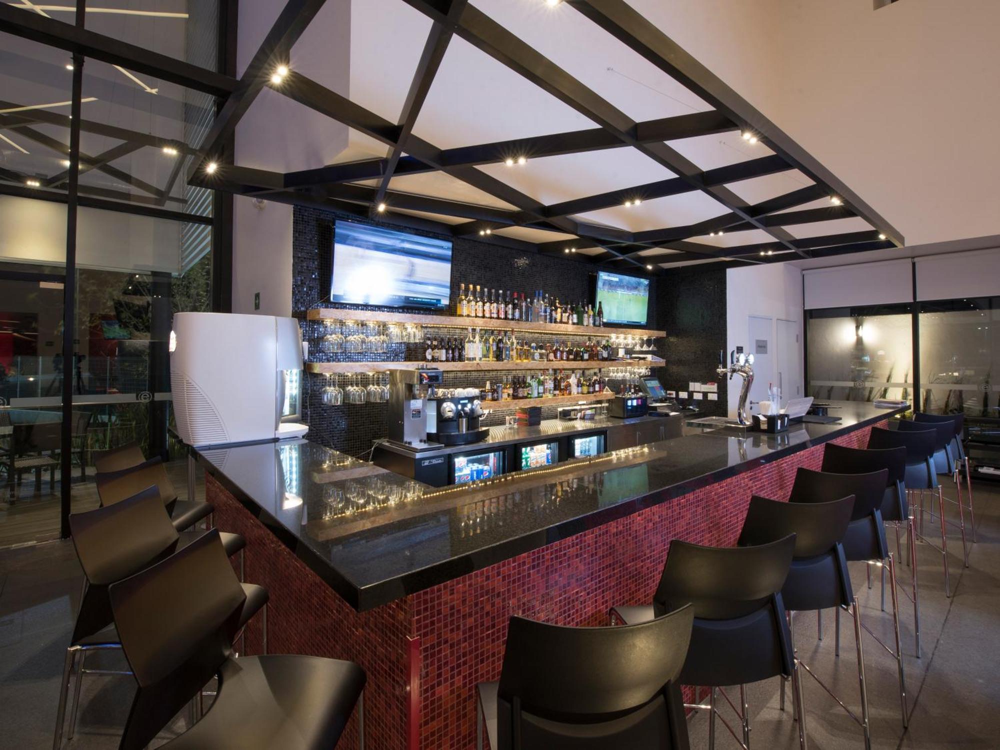 Ramada Encore By Wyndham Guadalajara Sur Hotel Palomar