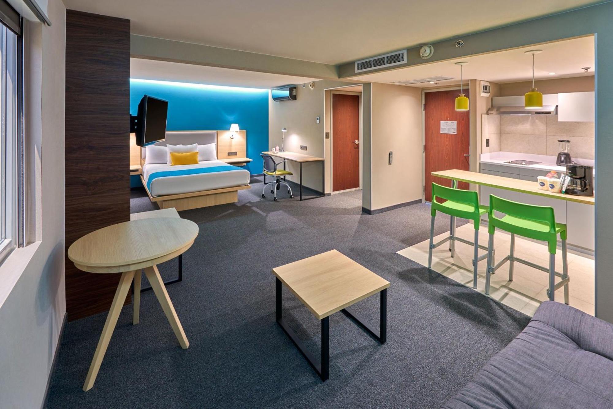 Express By Marriott Aparthotel 4*