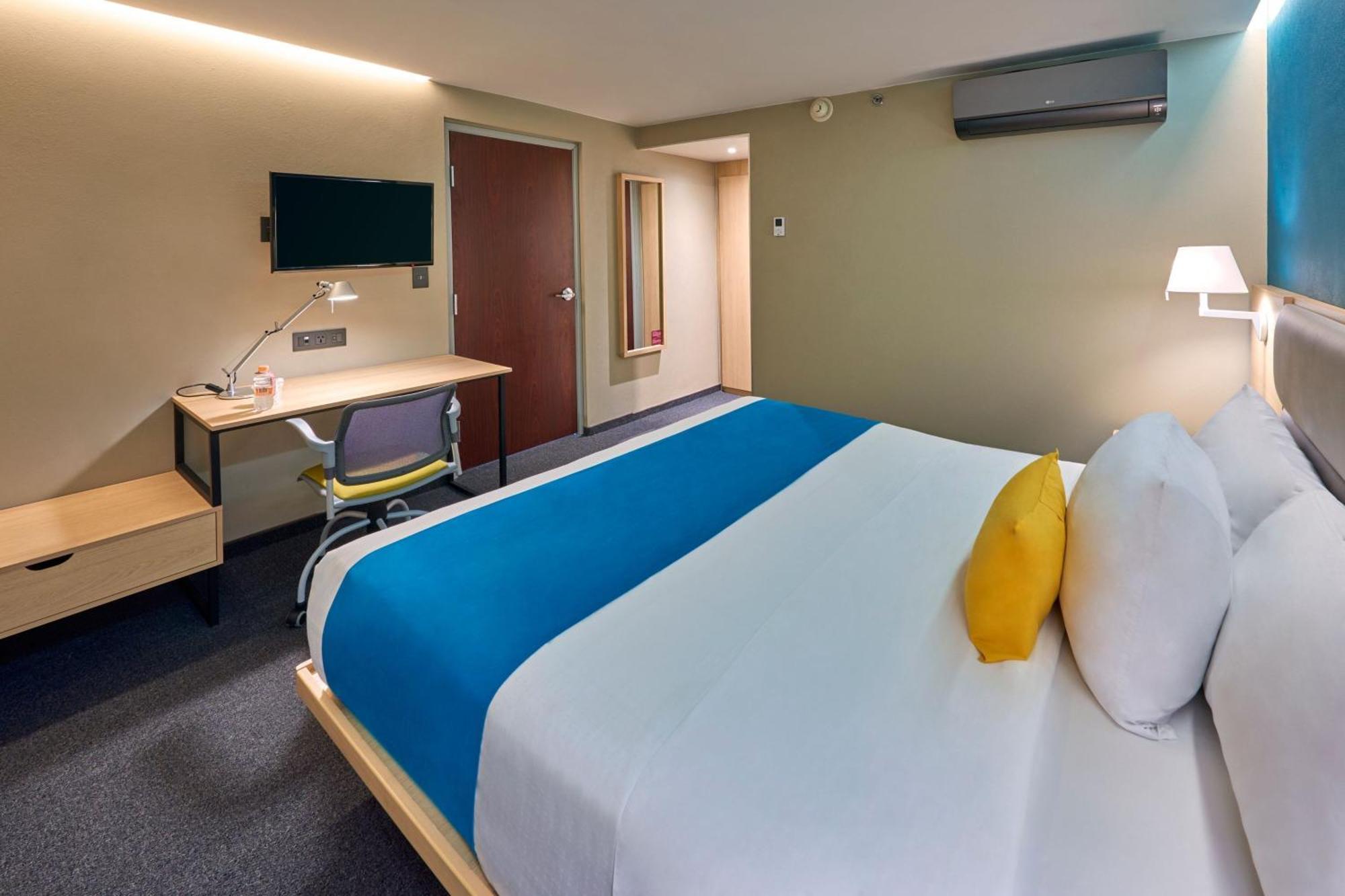 Aparthotel Express By Marriott Toluca