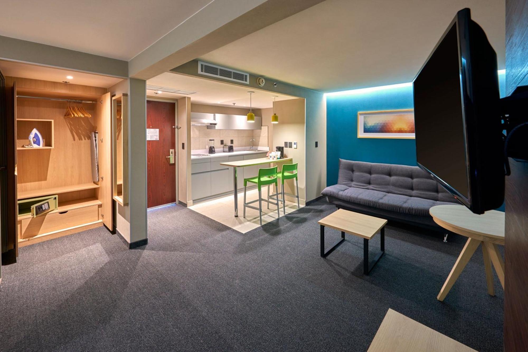 Aparthotel Express By Marriott