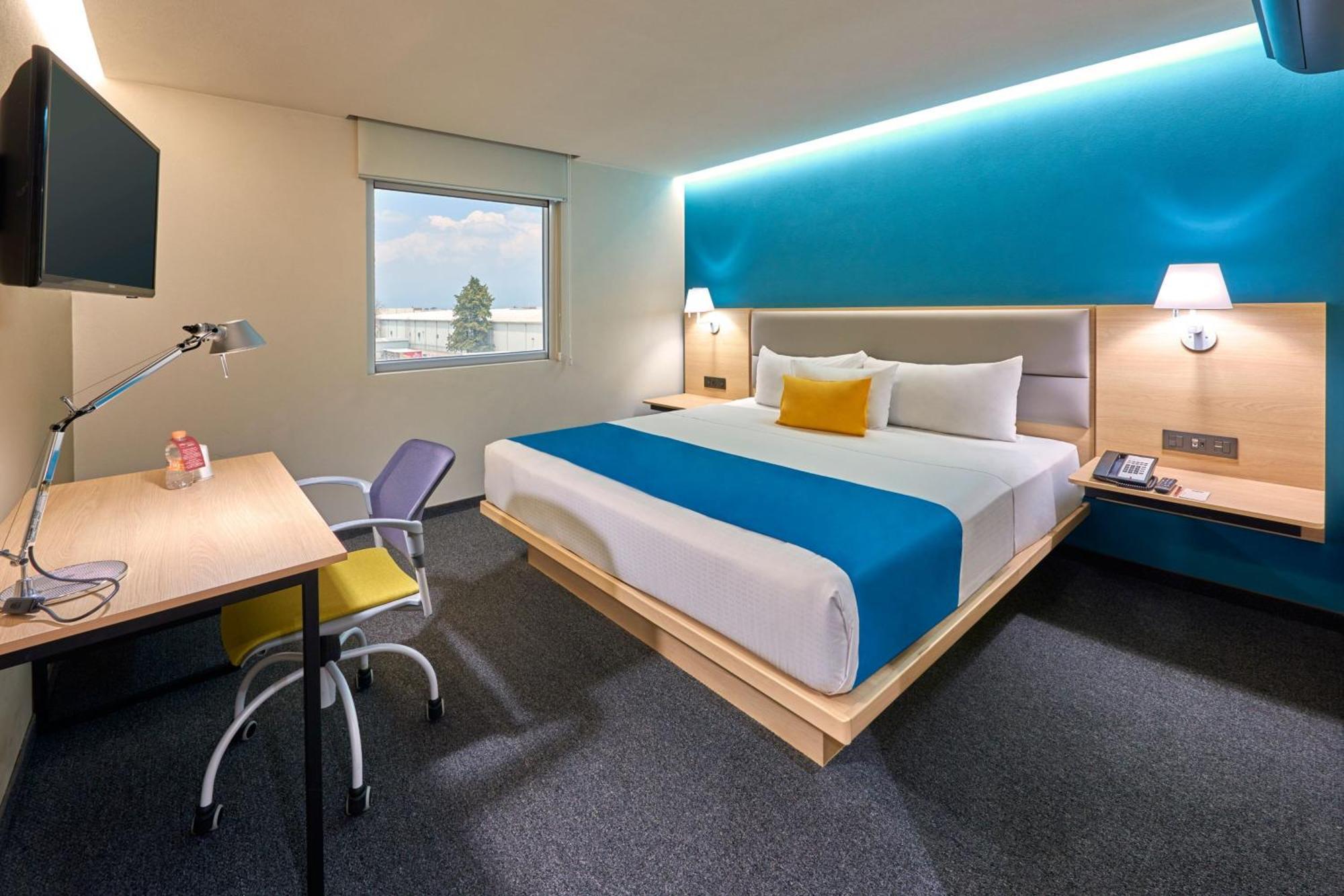 Aparthotel Express By Marriott Toluca