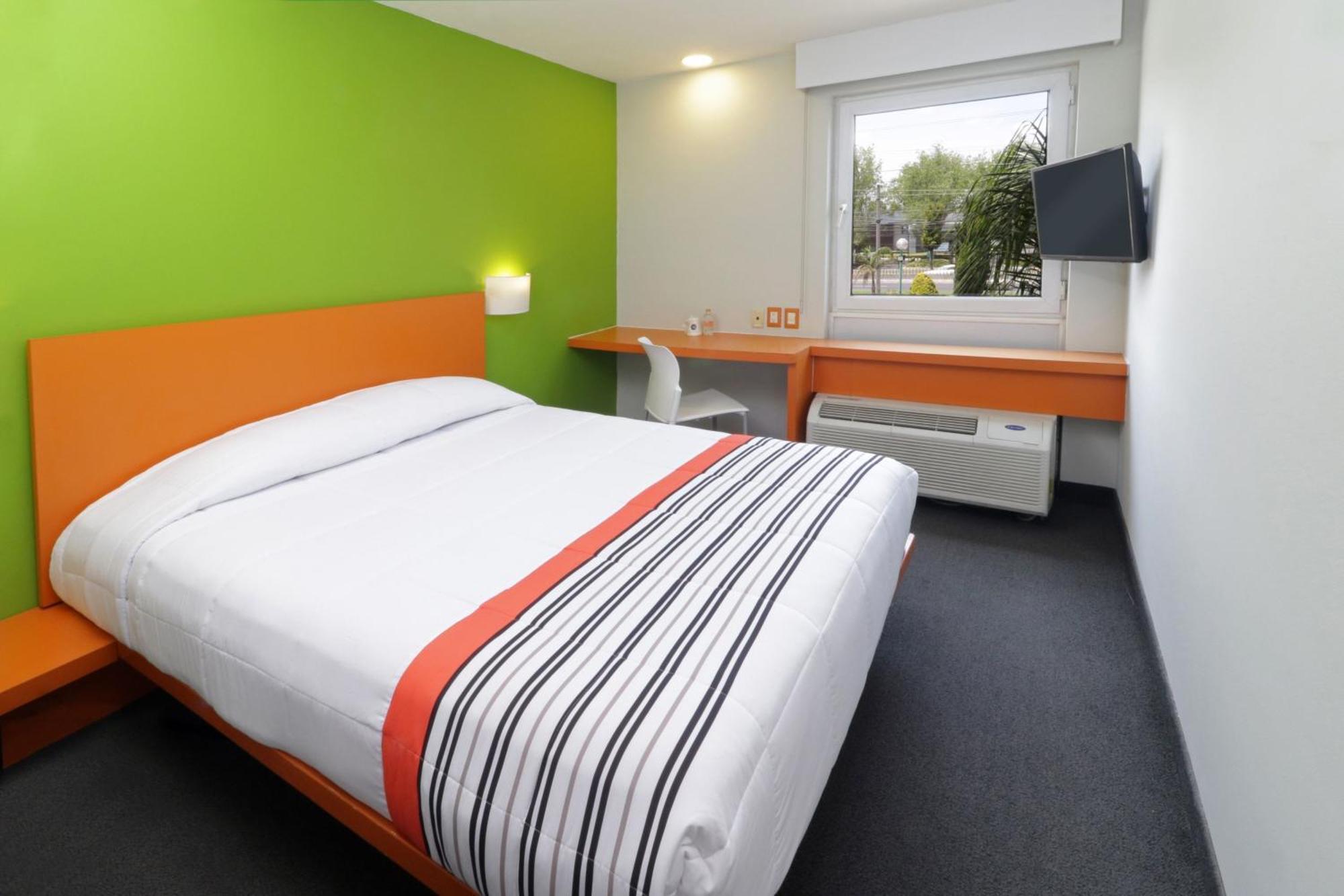 Hotel Express Junior By Marriott Aeropuerto