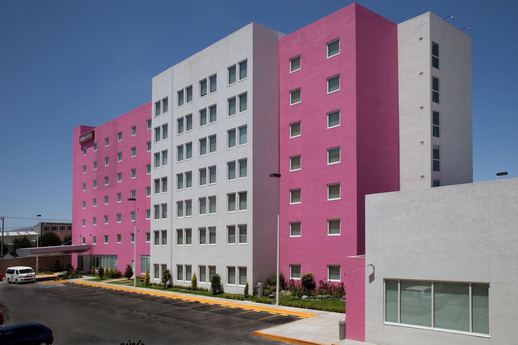 Aparthotel Express By Marriott 4*