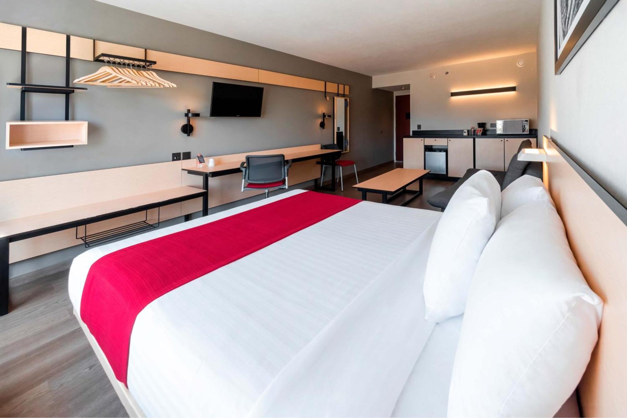 Hotel City Express By Marriott Chihuahua Chihuahua