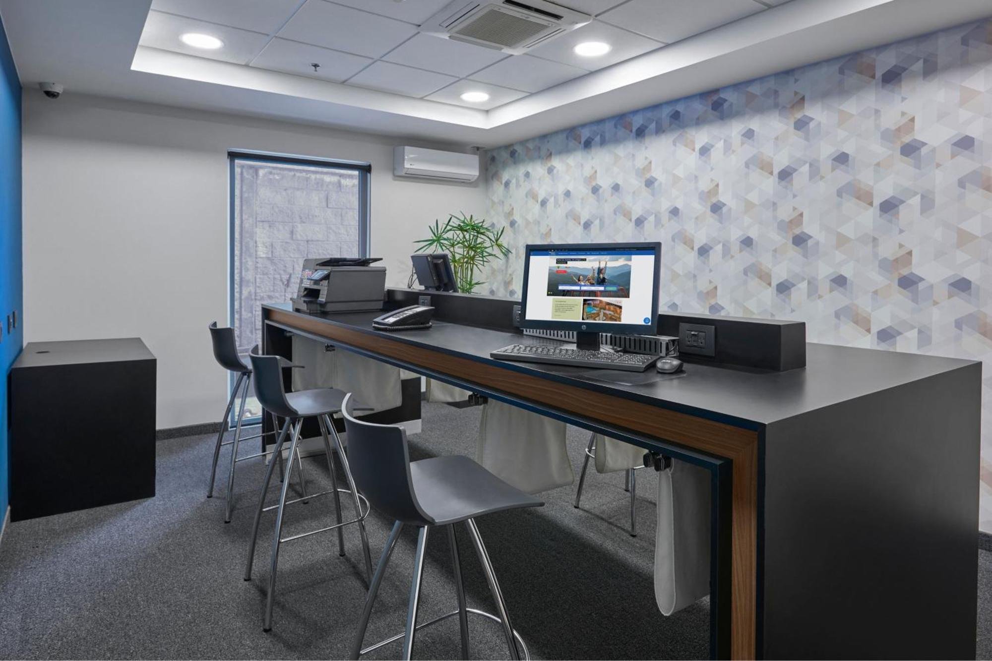 Hotel Express By Marriott Rio Tijuana