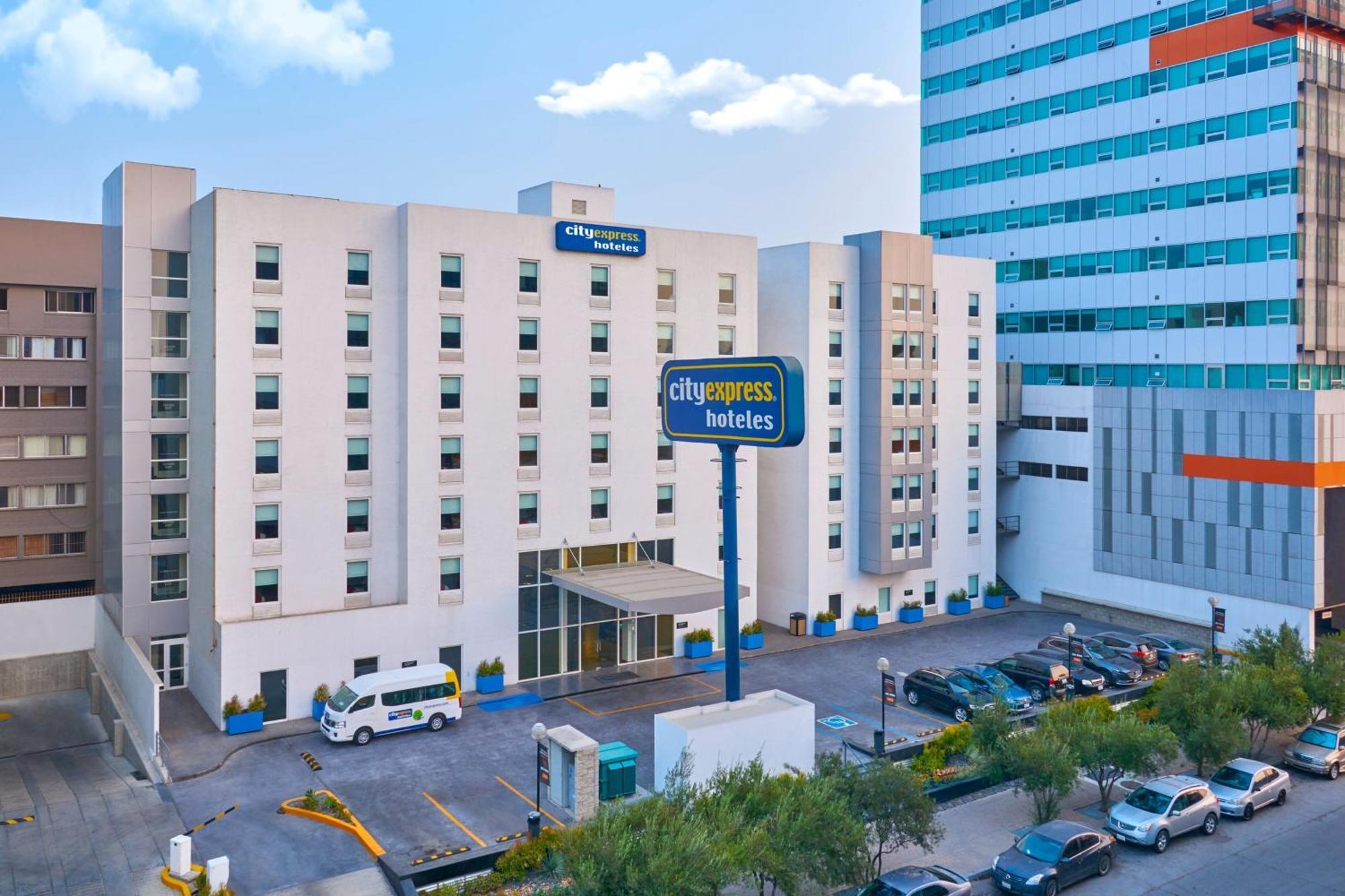 Express By Marriott Rio 4*