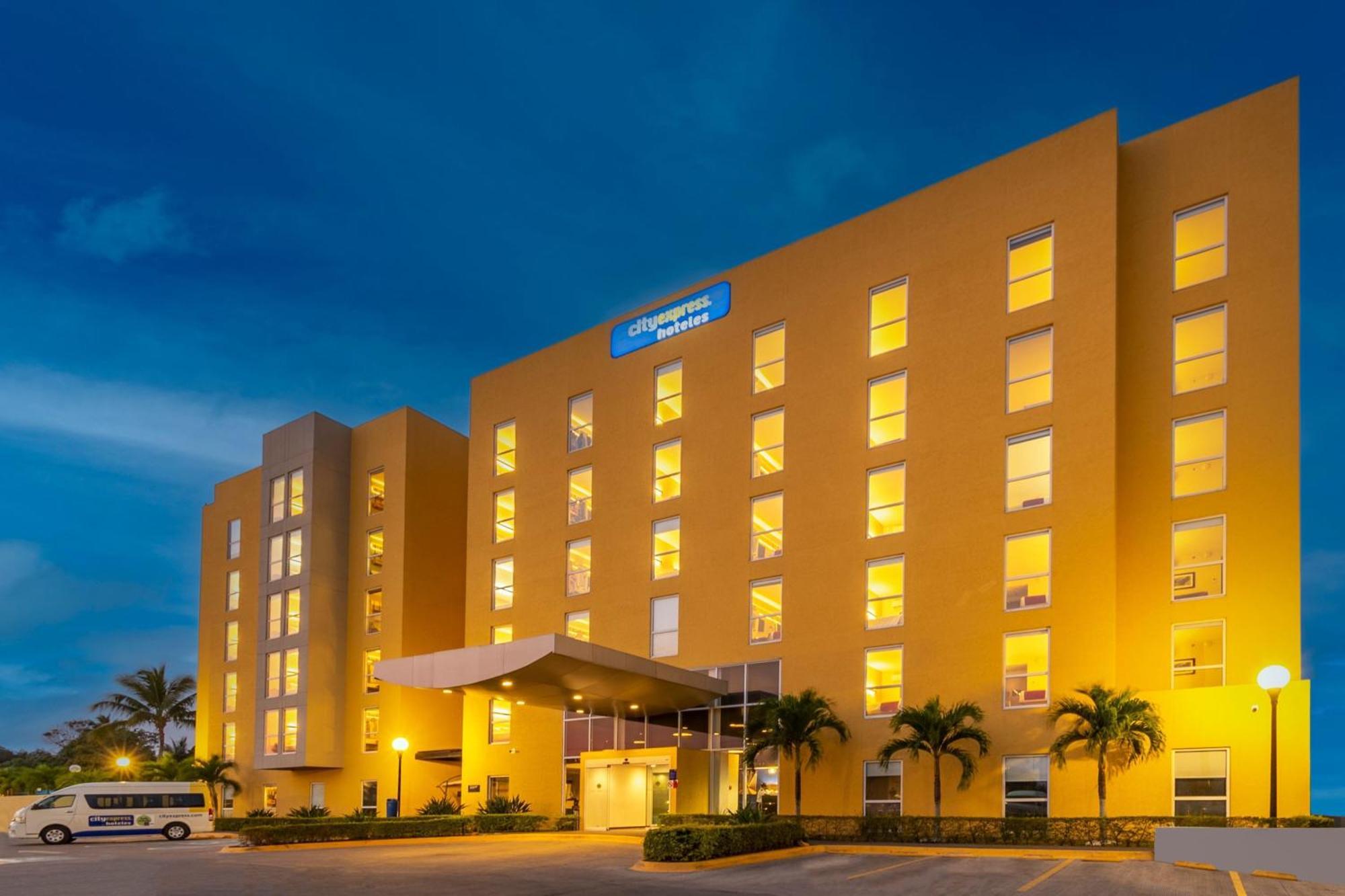 Hotel Express By Marriott Tuxpan Tuxpan (Veracruz)