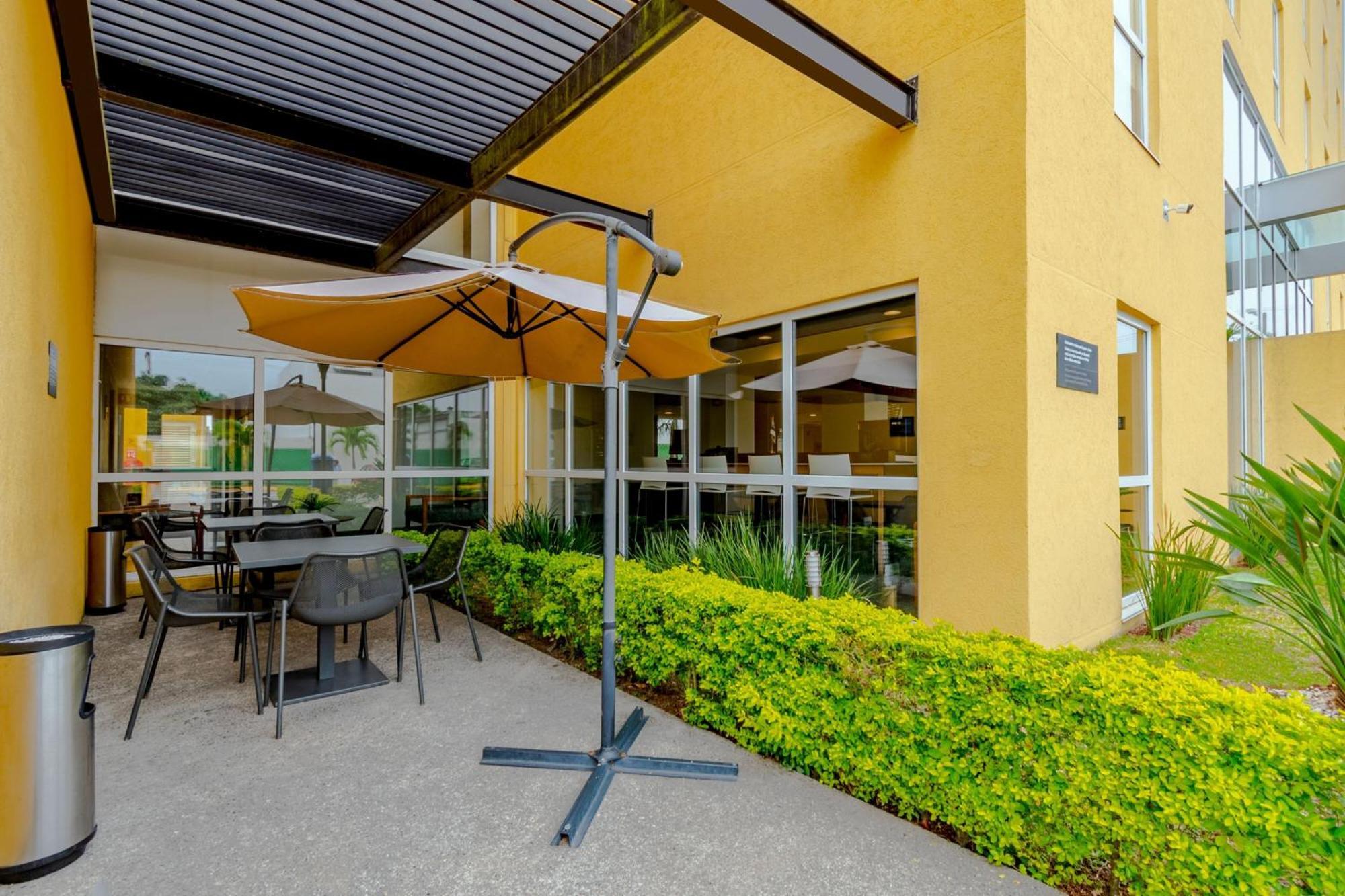 Hotel Express By Marriott Tuxpan