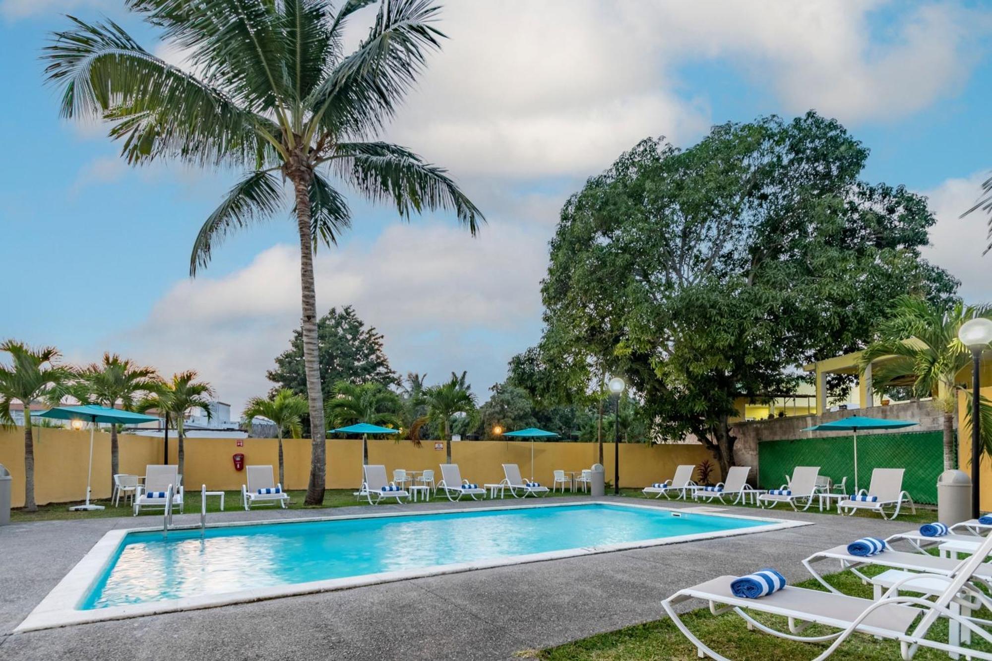 Express By Marriott Tuxpan Hotel