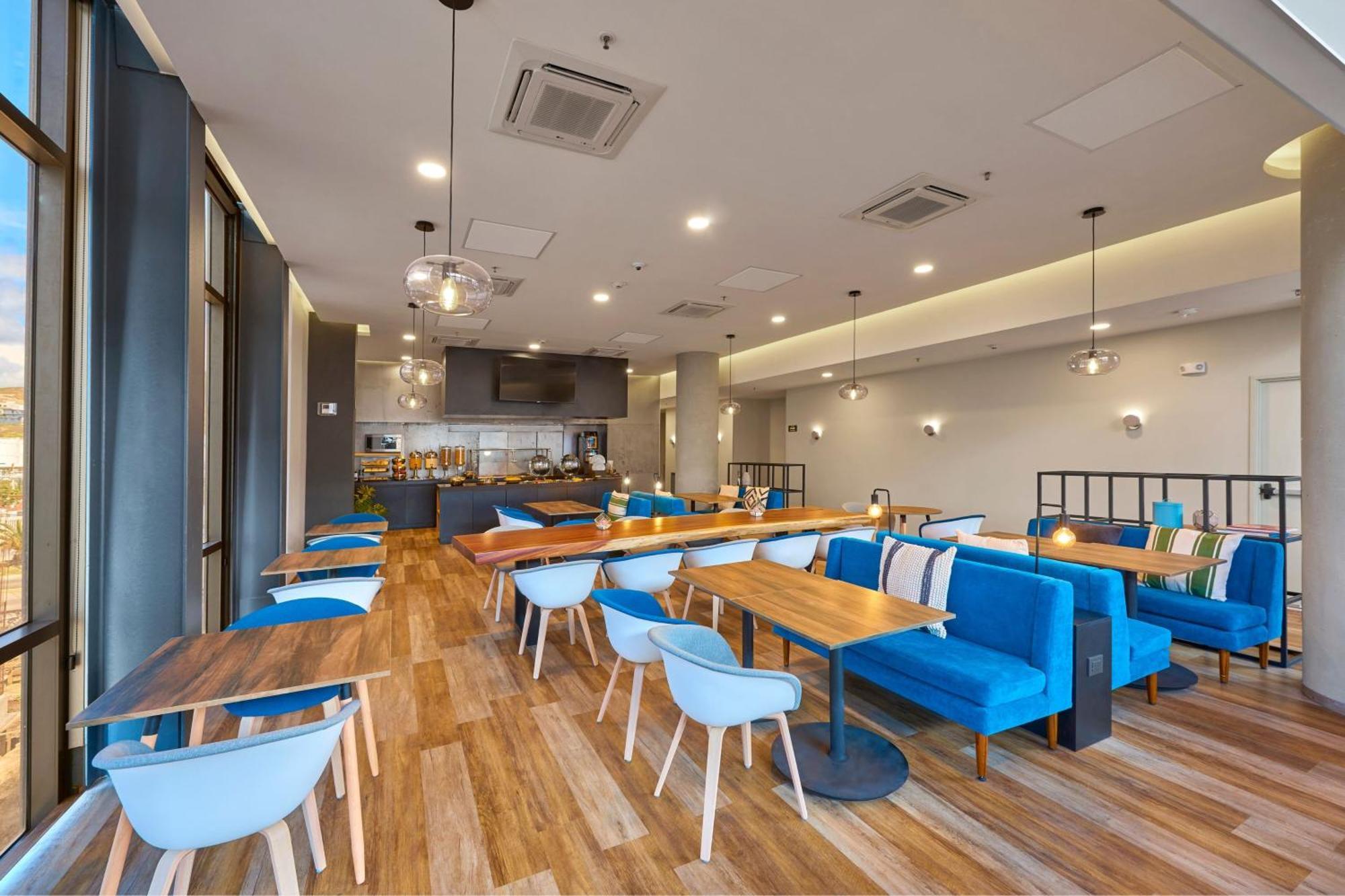 Hotel Express By Marriott 4*