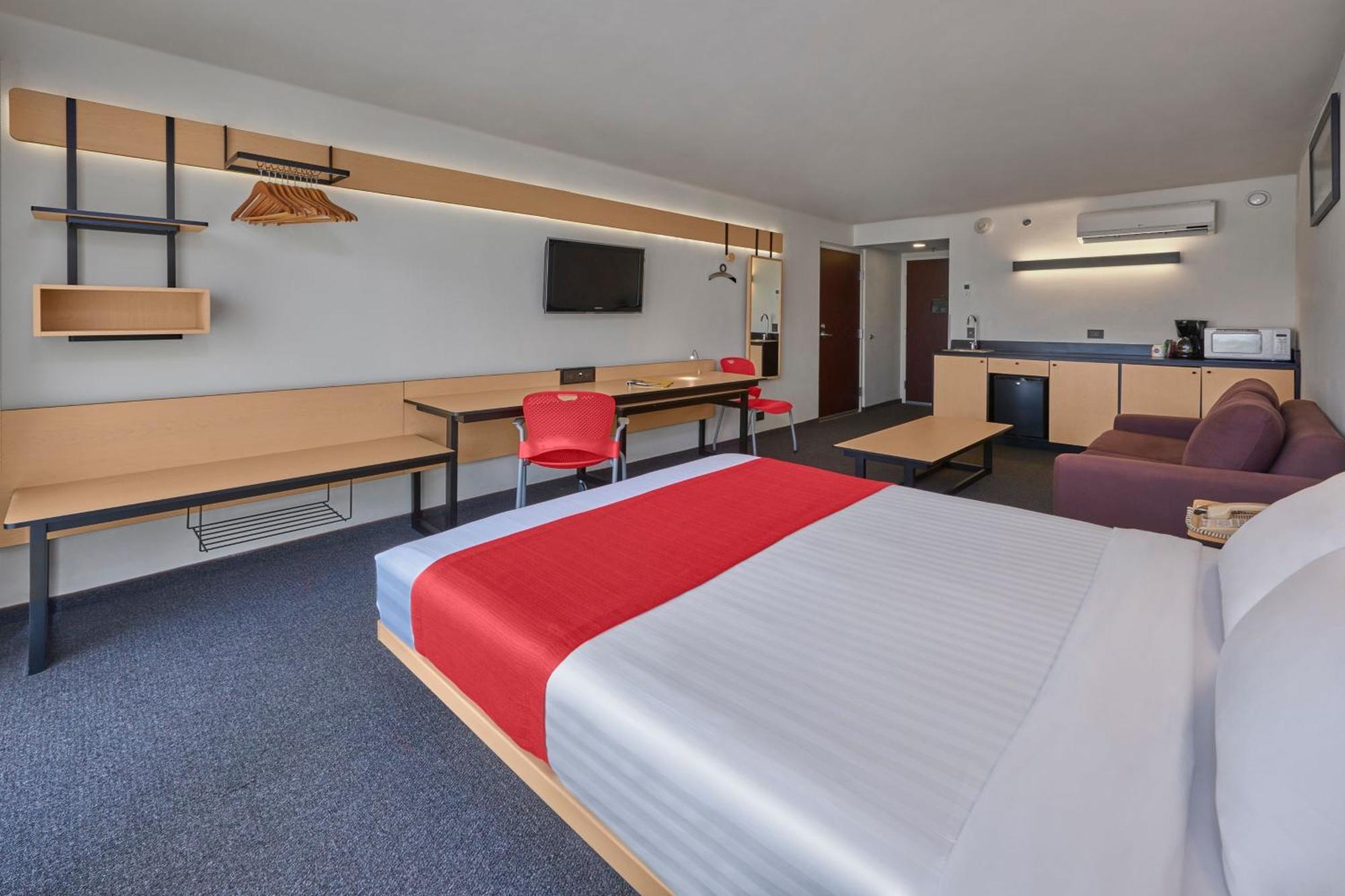 Hotel Express By Marriott Jurica Queretaro