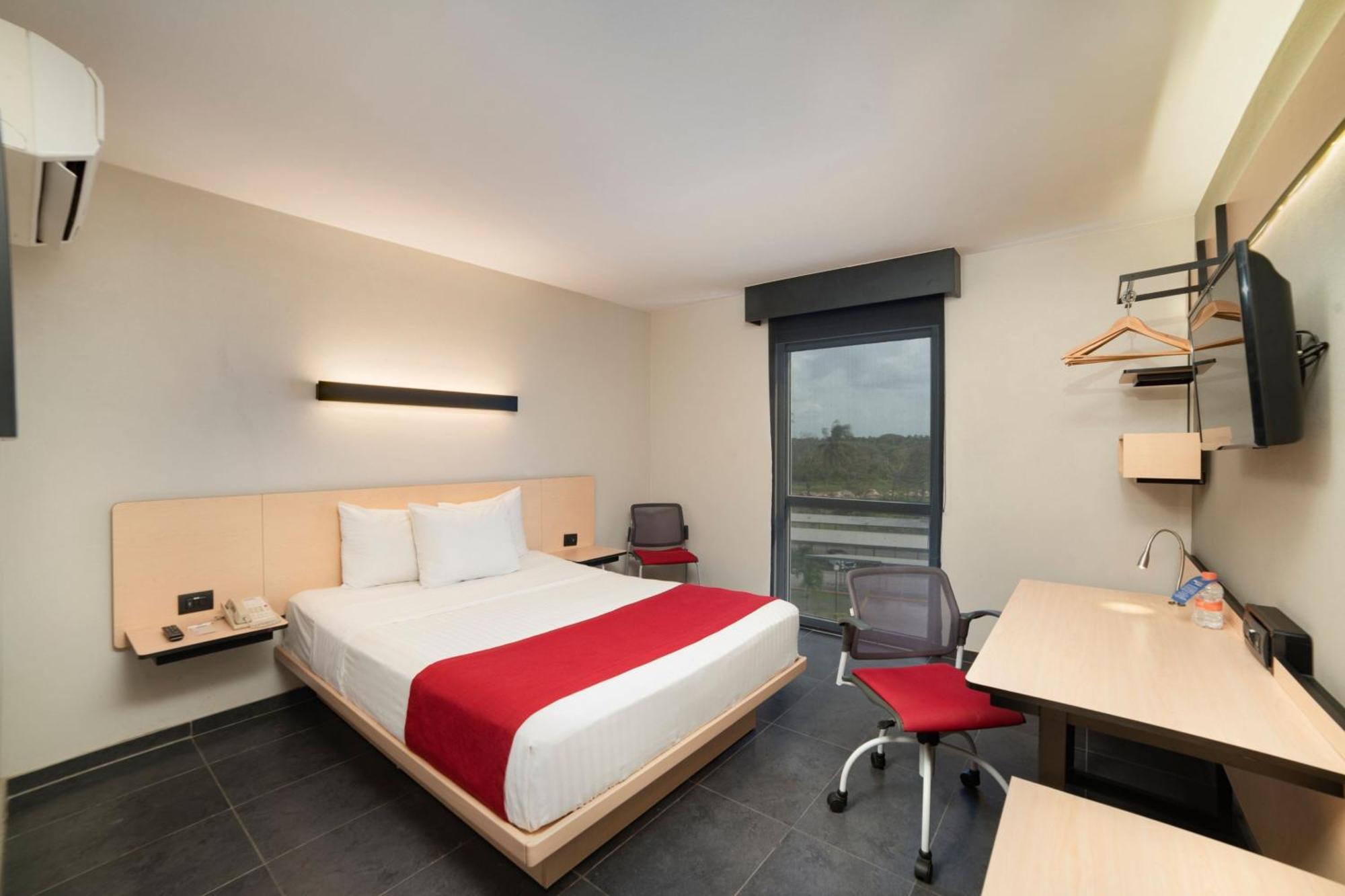 Hotel Express By Marriott 4*