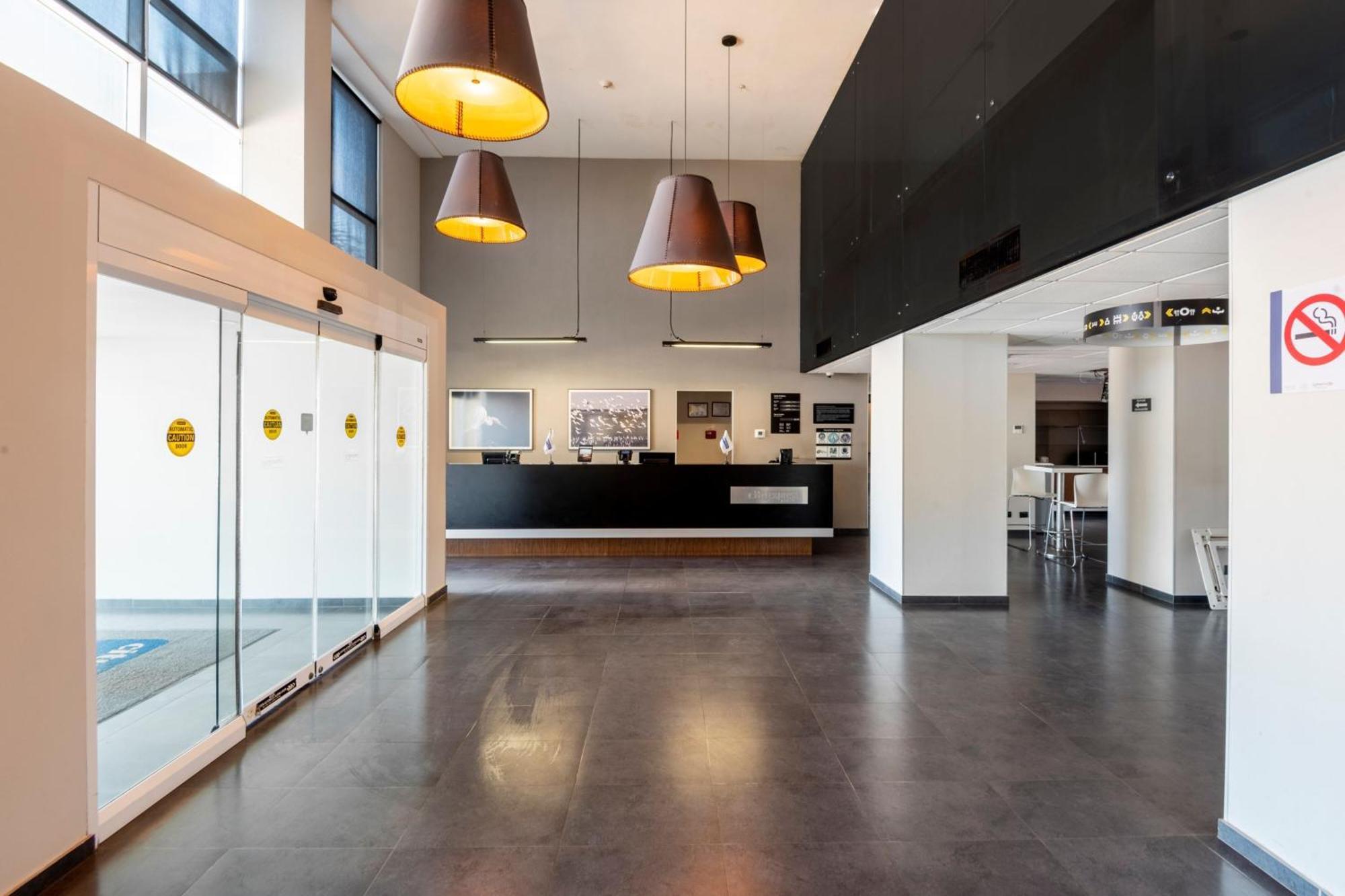 Hotel Express By Marriott 4*