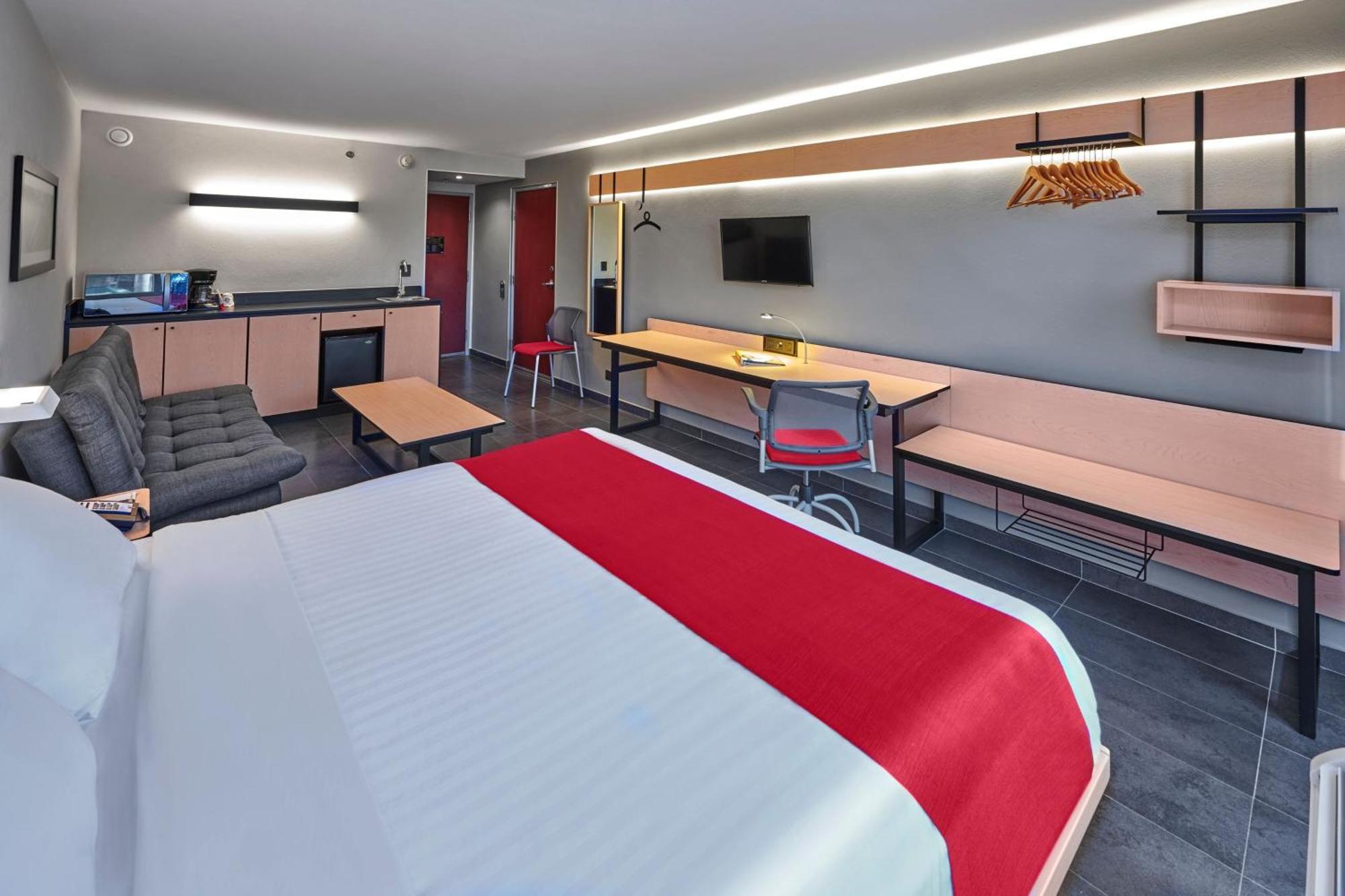 Express By Marriott Tampico