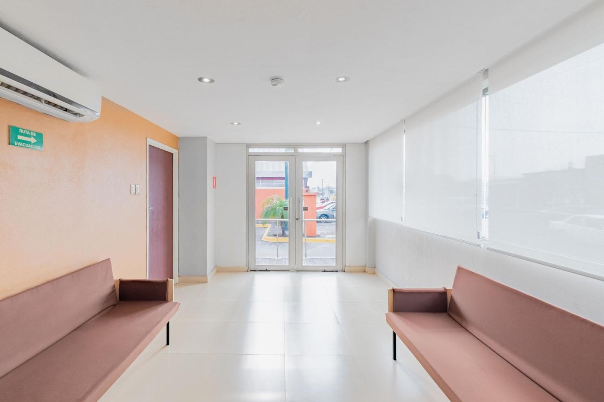 Express Junior By Marriott Aeropuerto 3*