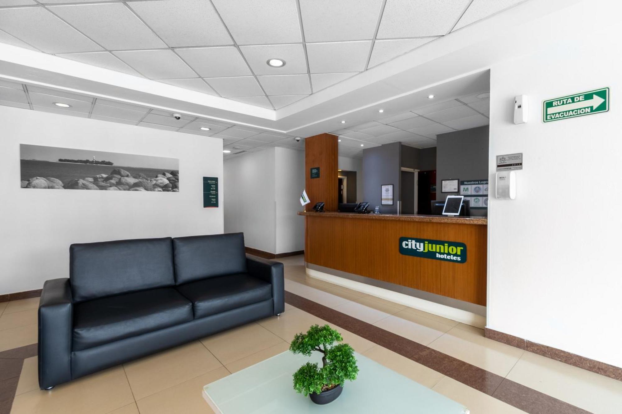 Express Junior By Marriott Aeropuerto