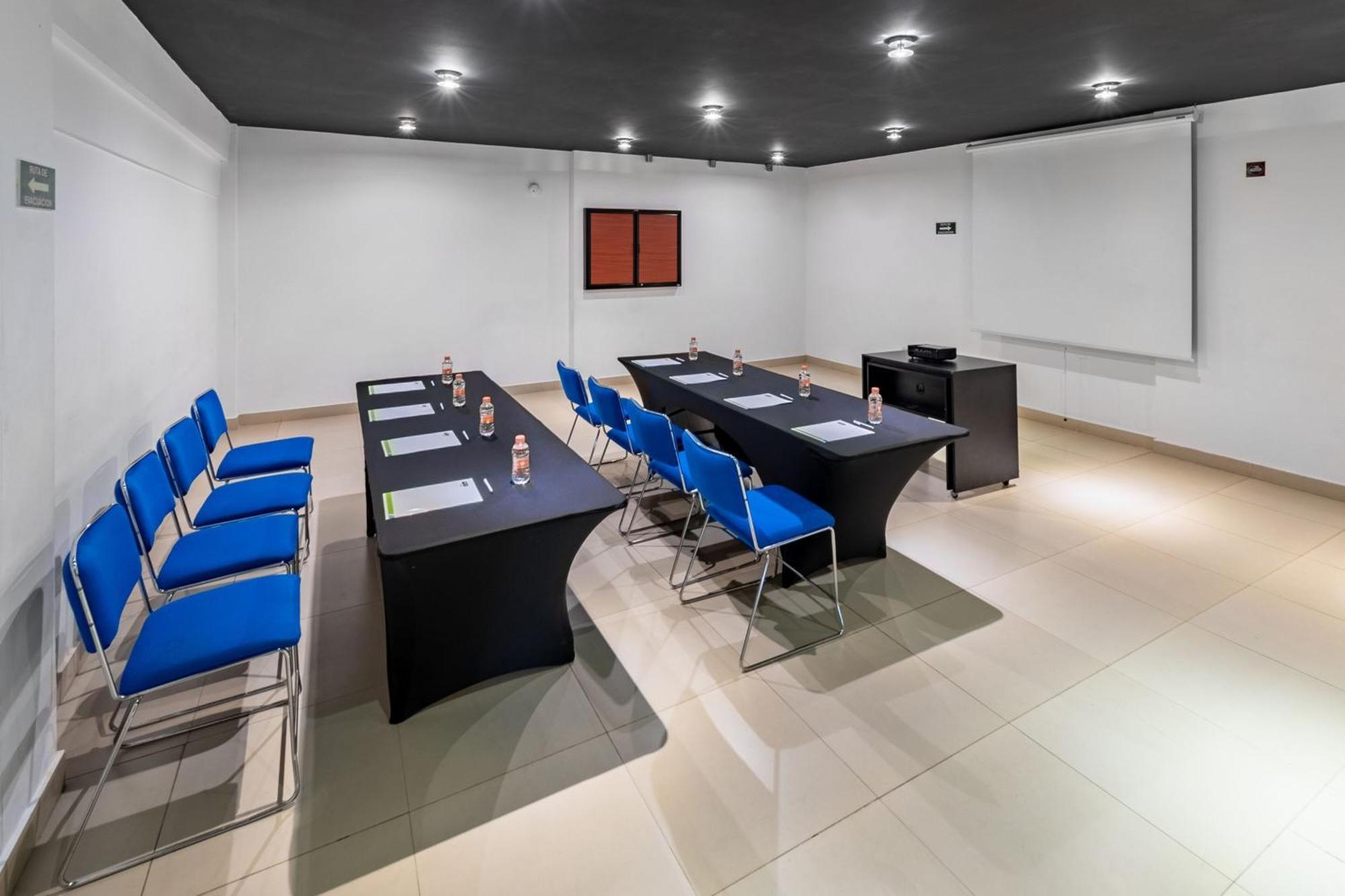 Hotel Express Junior By Marriott Aeropuerto Veracruz