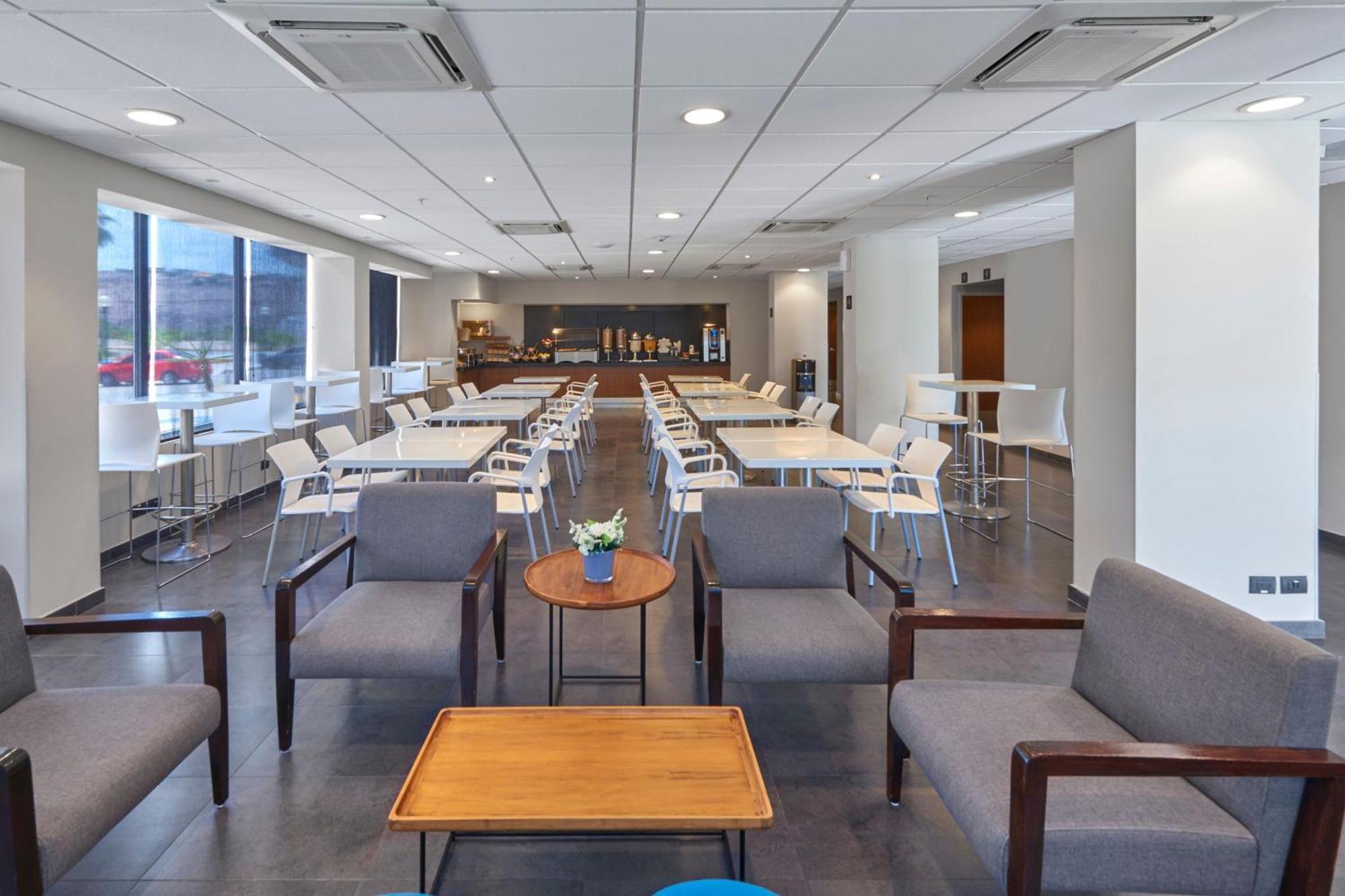 Express By Marriott Hotel