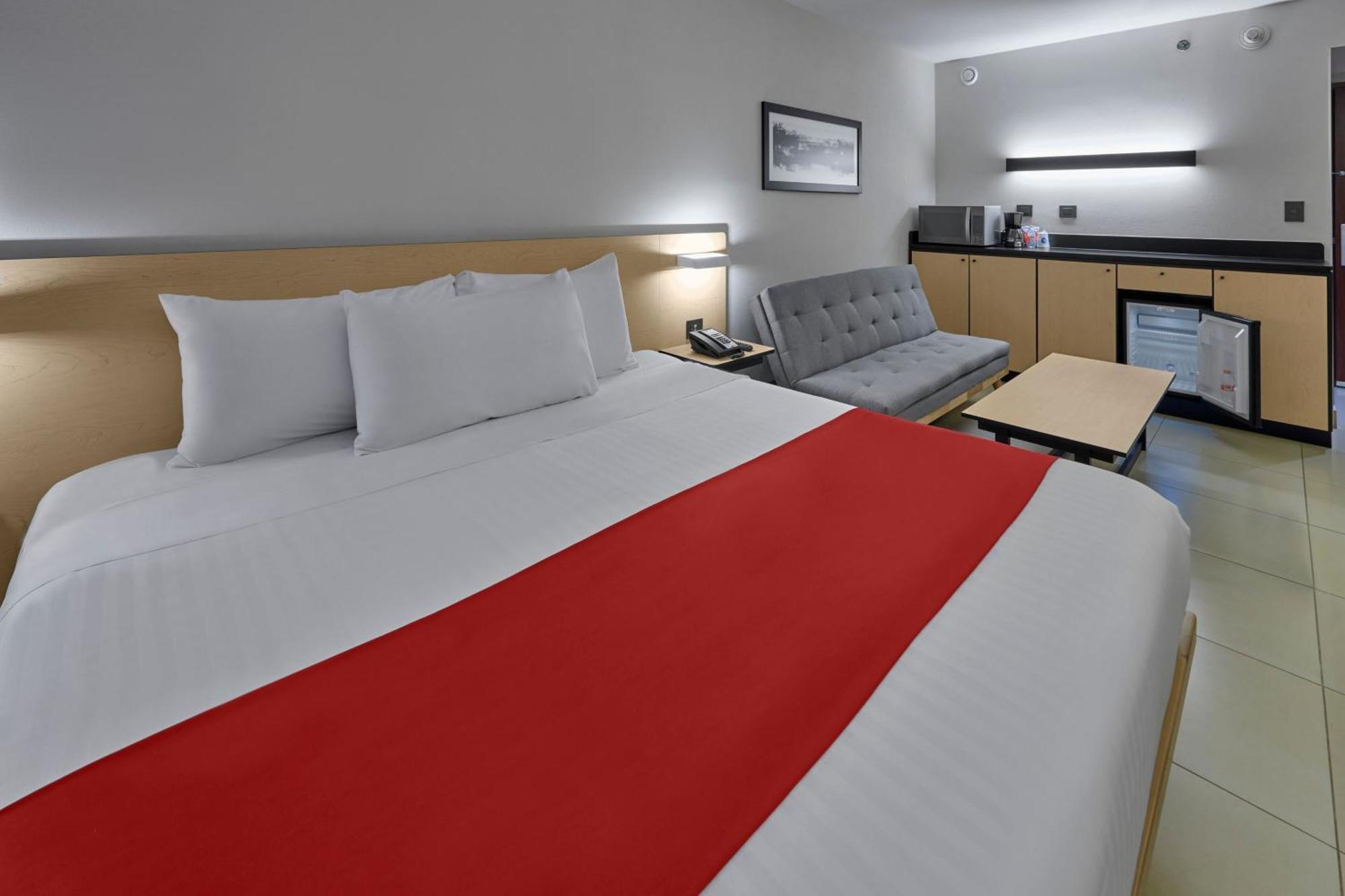 Hotel Express By Marriott Mochis