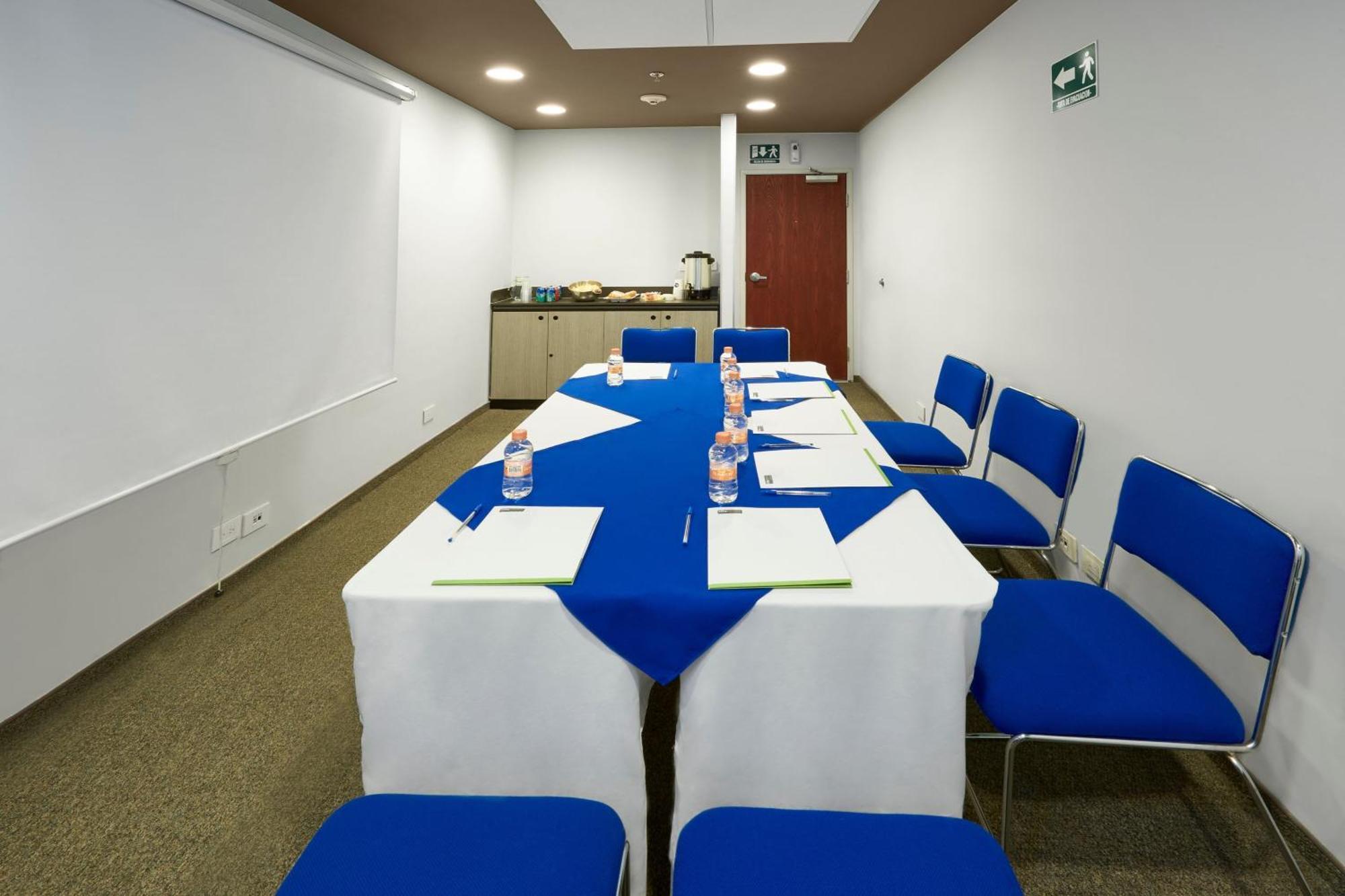 Hotel Express Junior By Marriott
