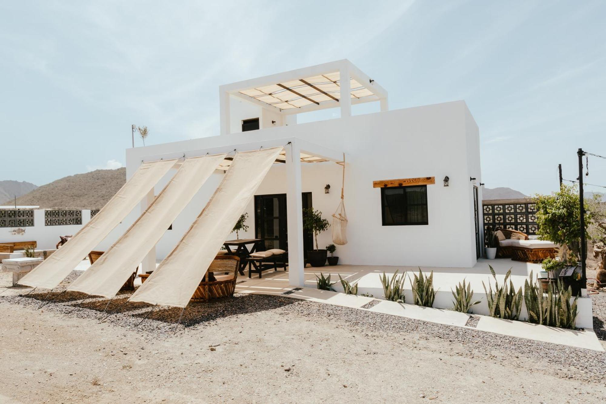 Casa De Surfos Cerritos's Holiday home