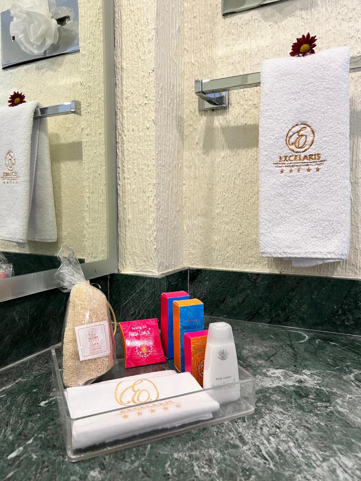 Excelaris Grand Conventions & 5*