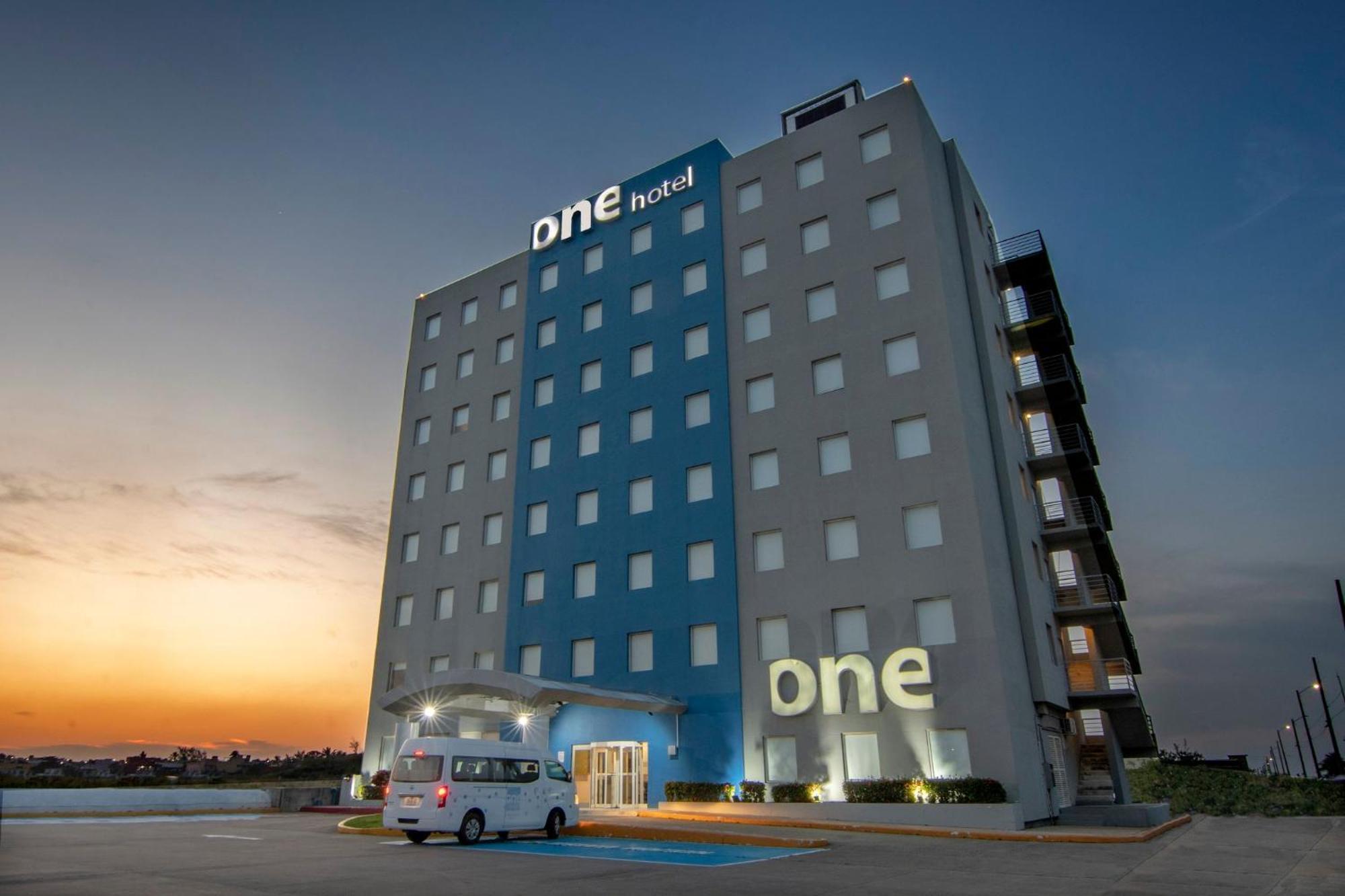 Hotel One Forum 3*