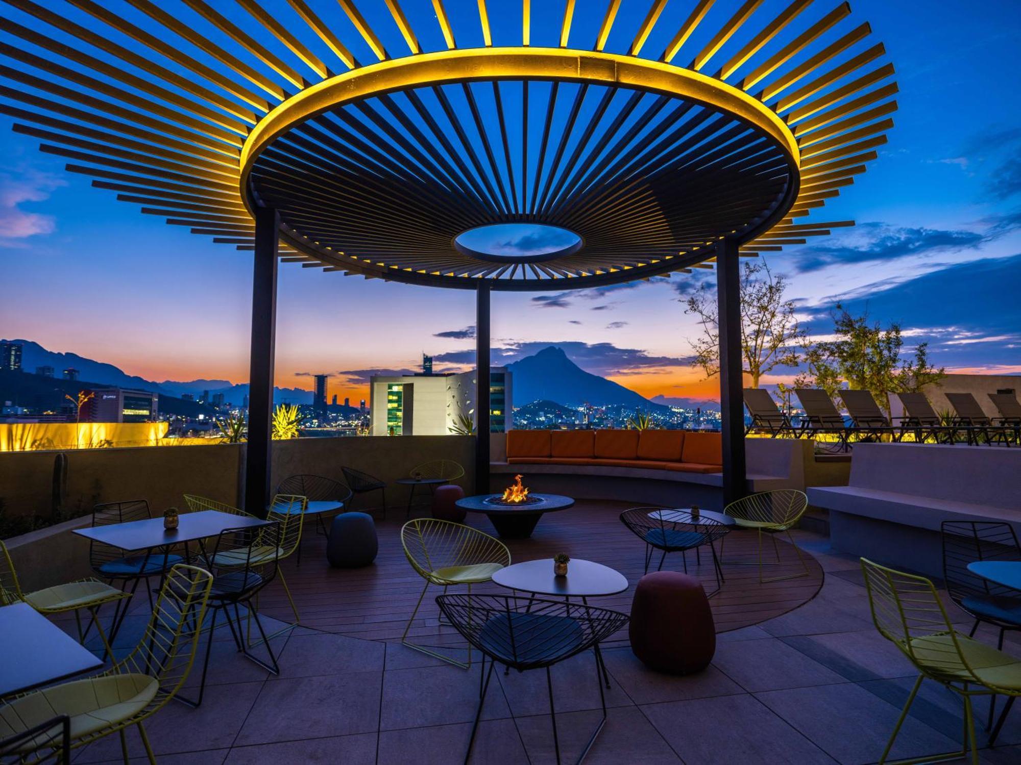 Galeria Plaza 5*