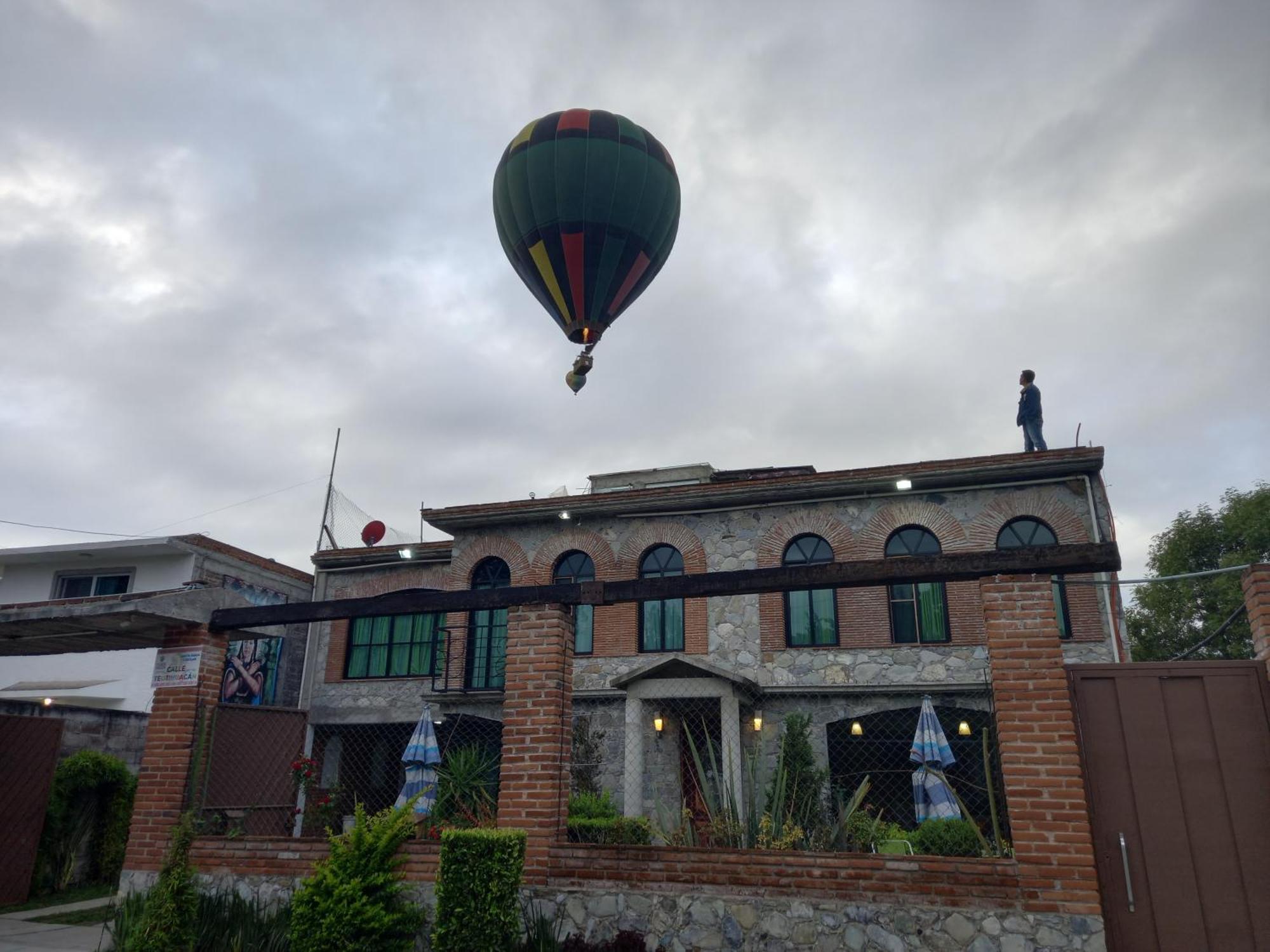 Coatlicue Guest house *