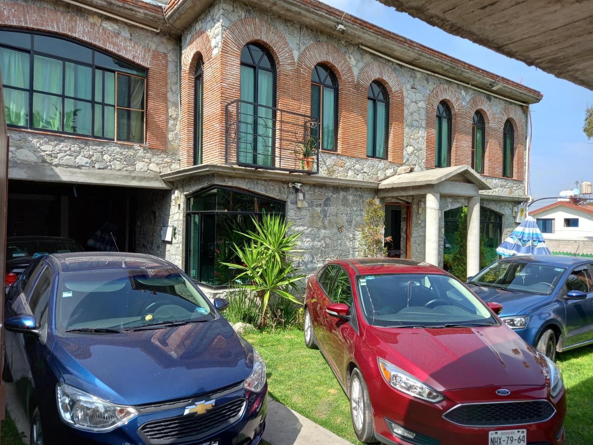 Guest house Coatlicue