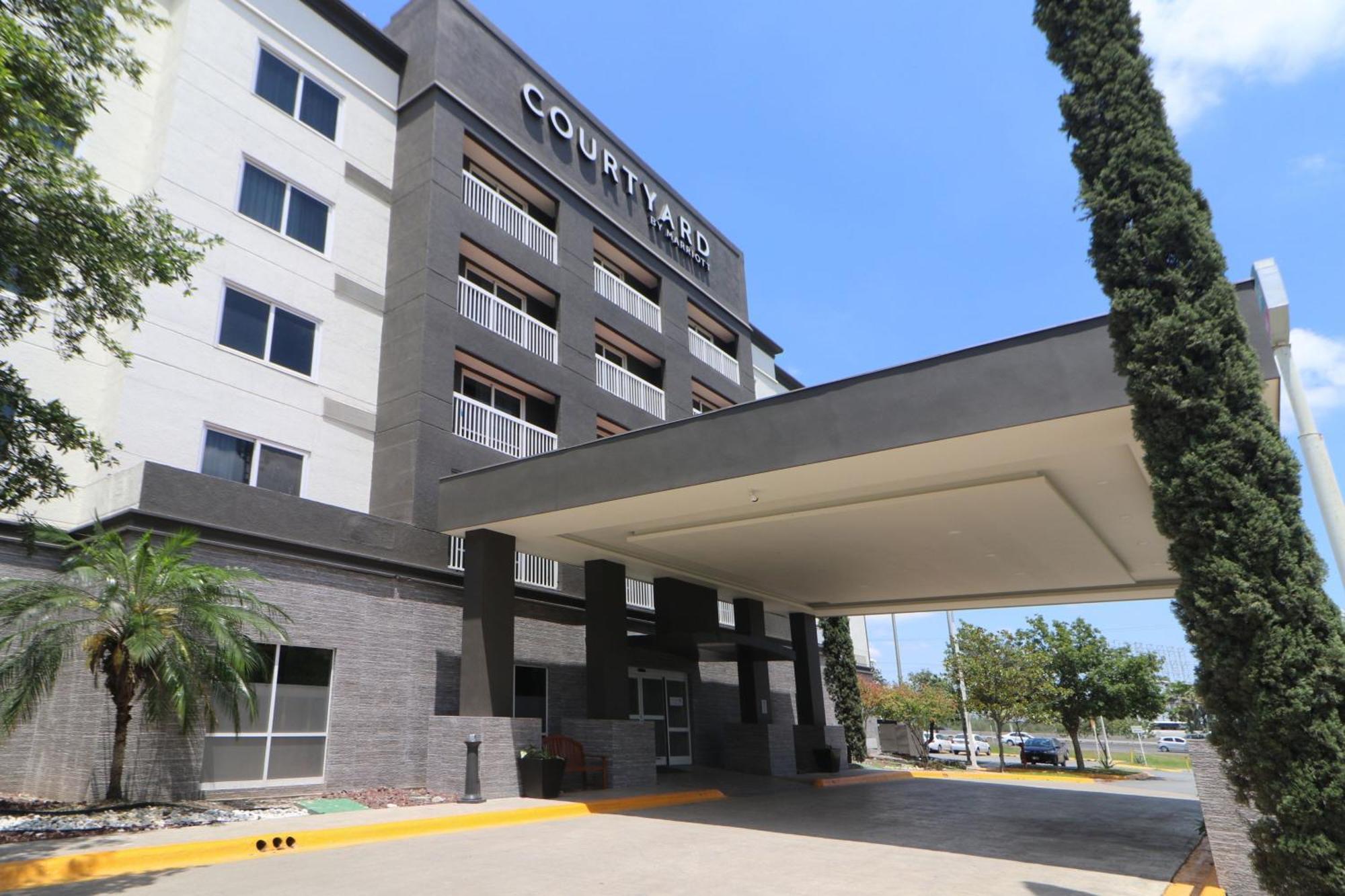 Hotel Courtyard Monterrey Airport