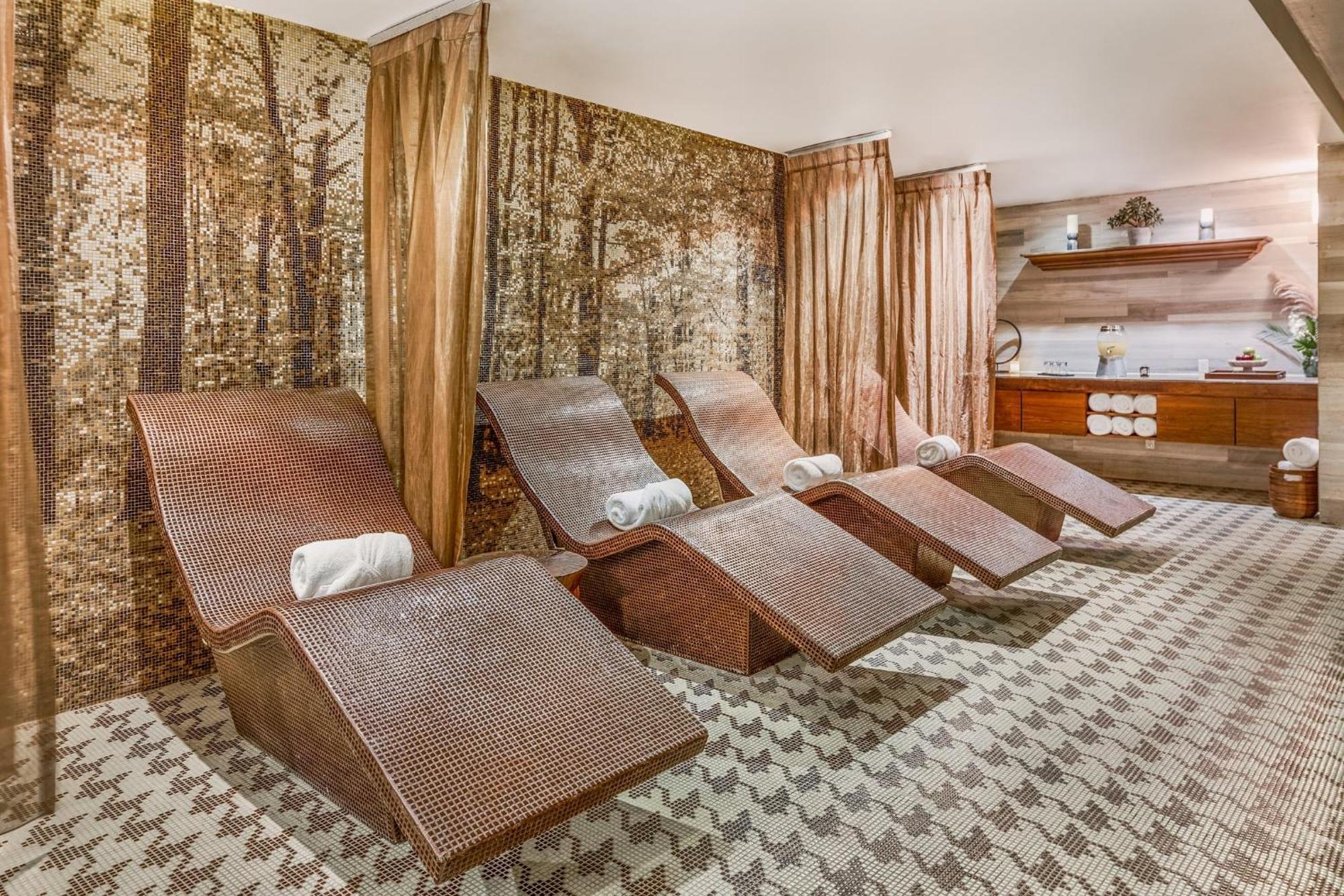 Hotel Live Aqua Ciudad De Bosques De Lomas (adults Only) 5*