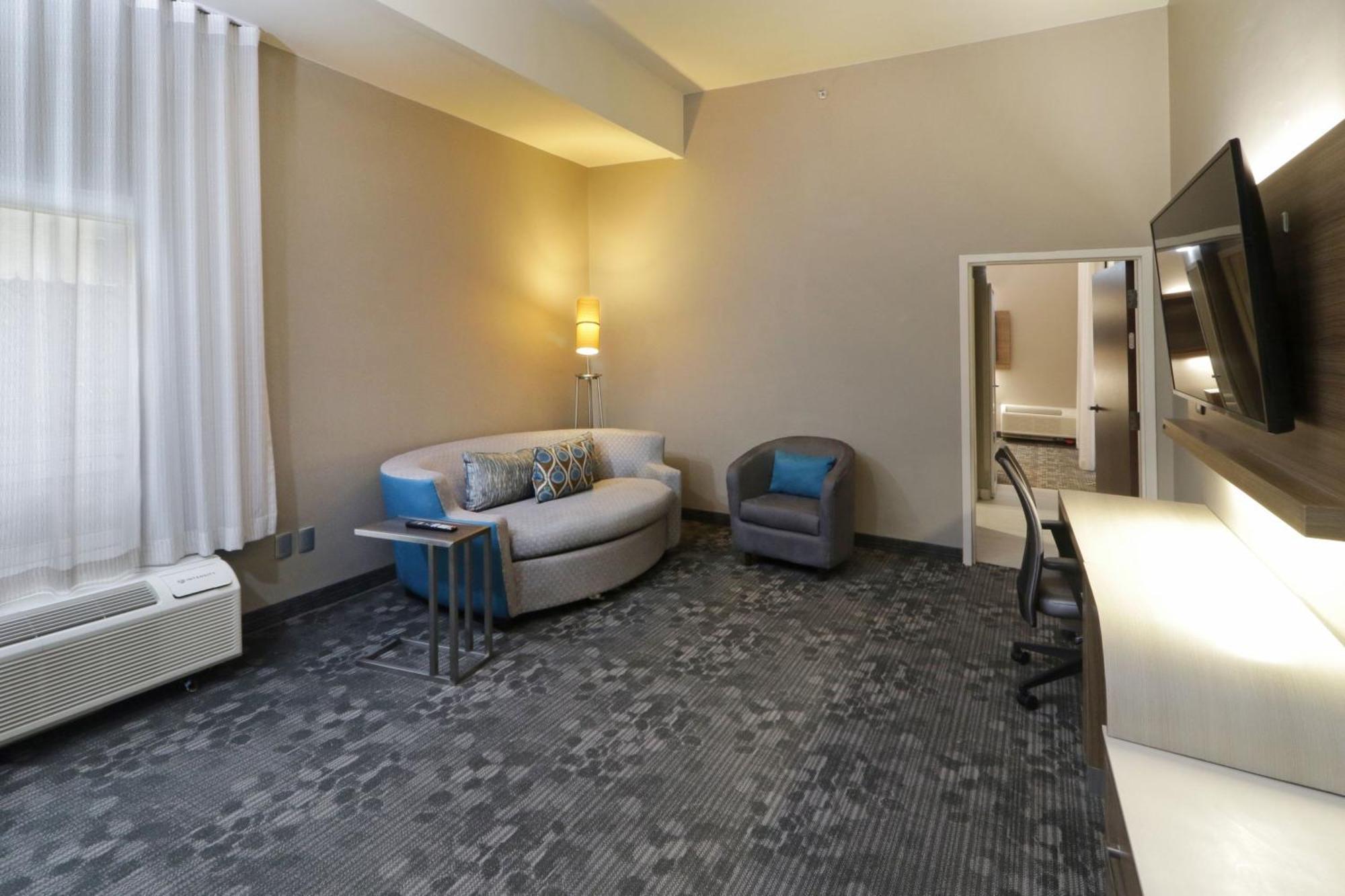 Courtyard Monterrey Airport 4* Apodaca