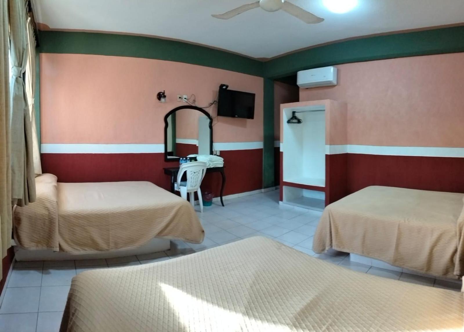 Hotel Real Del Quijote A Solo 50 Metros De La Playa