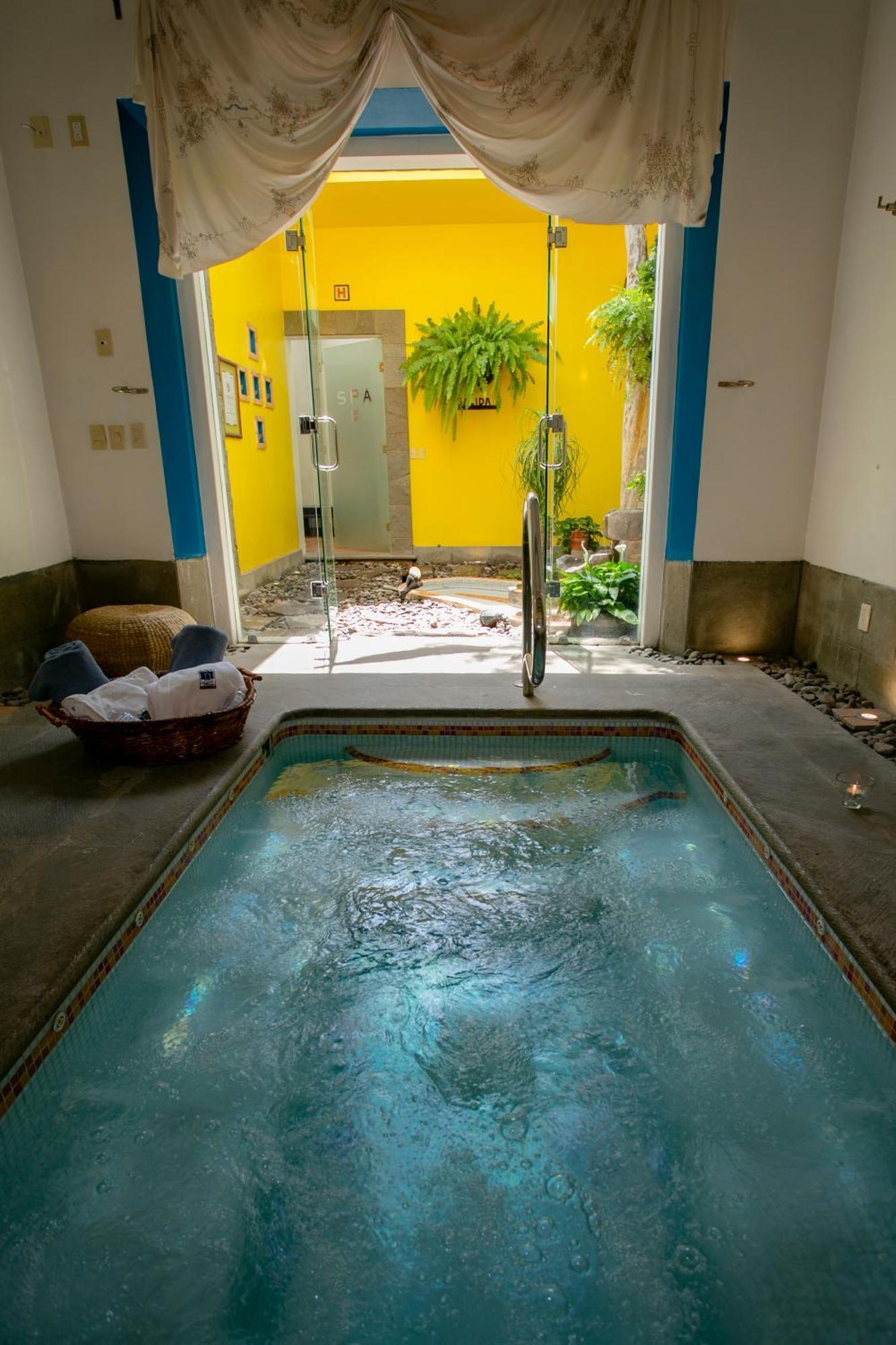 La Casa De Patios &
